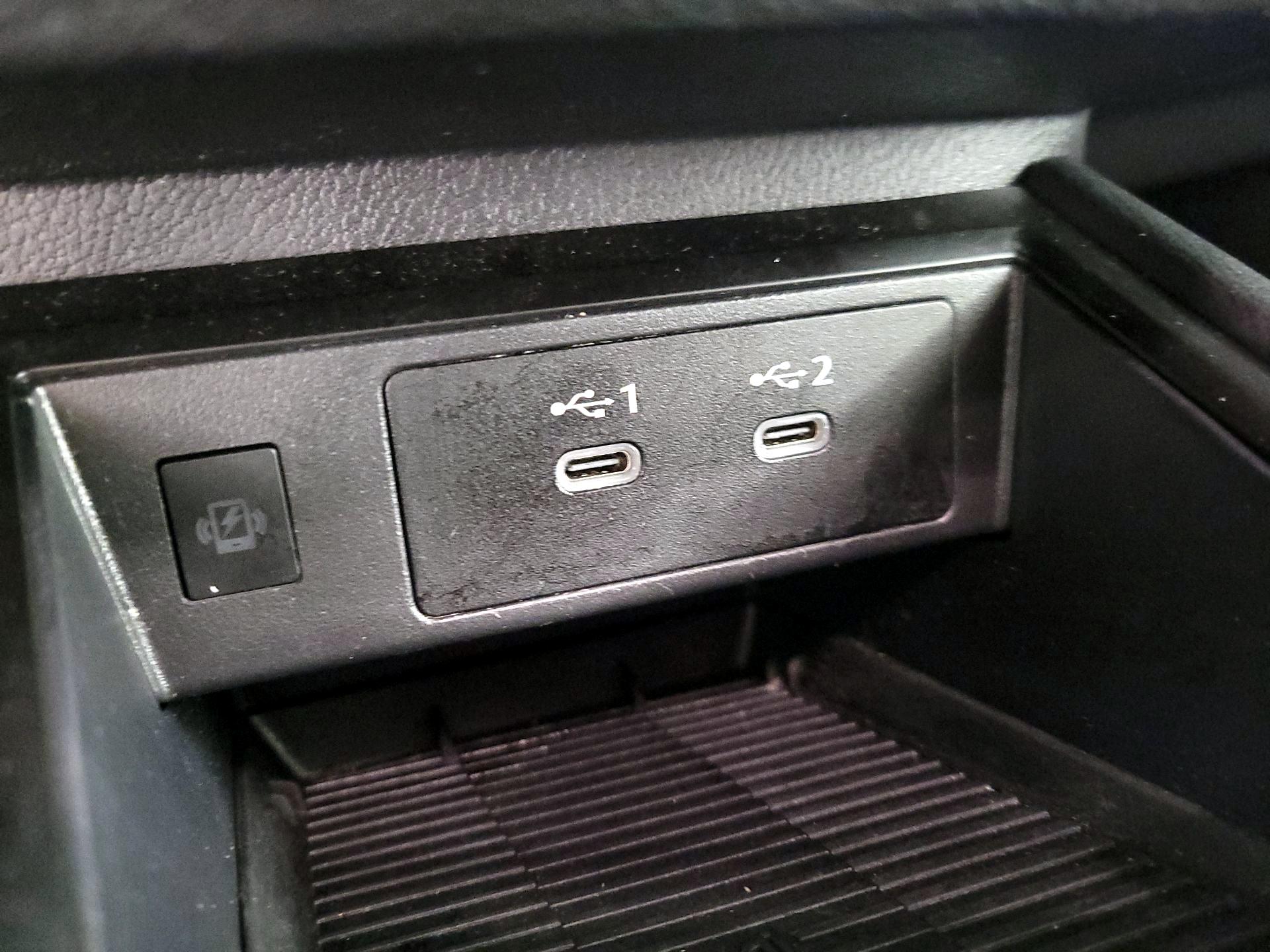 Thumbnail: 2025 Nissan Kicks - 17