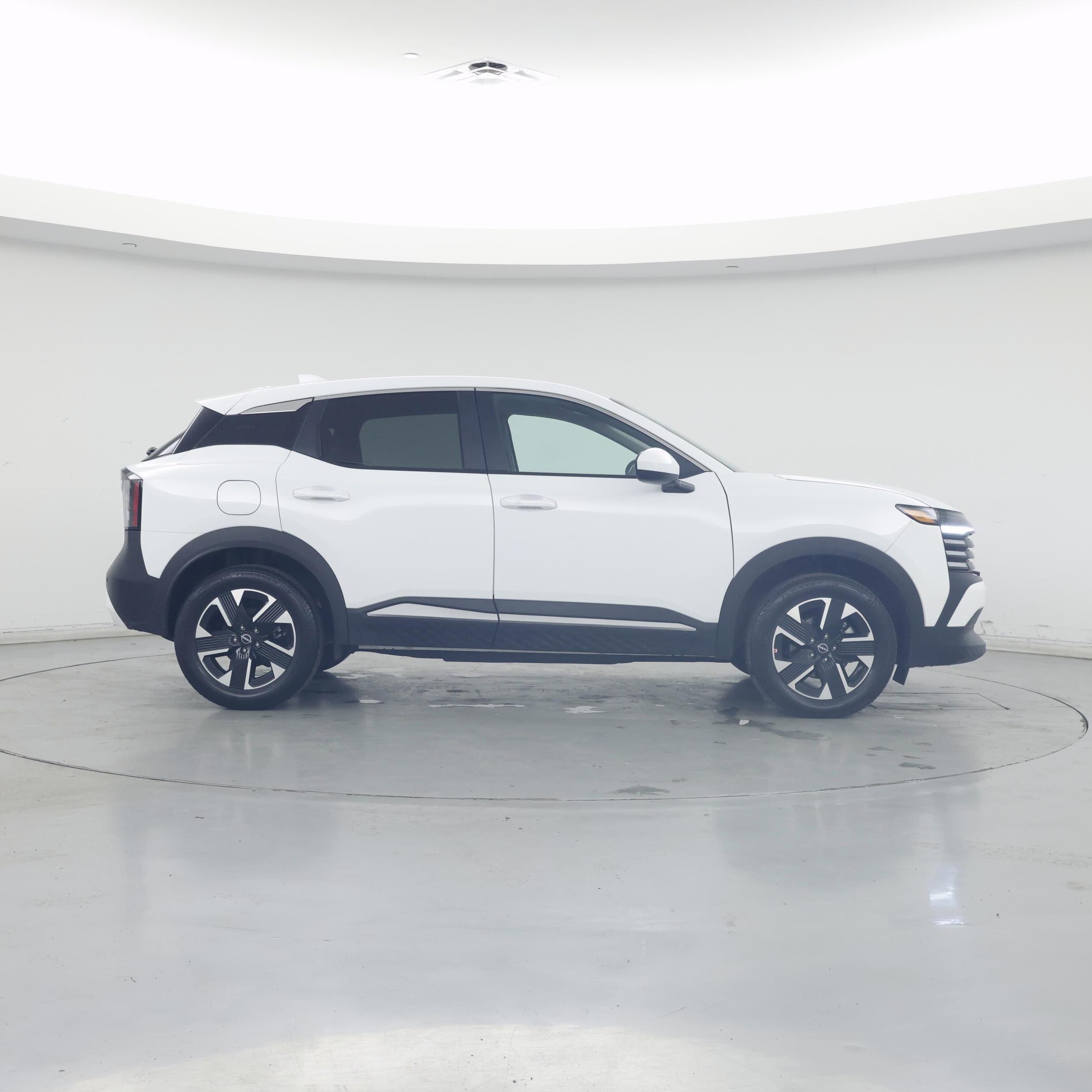 Thumbnail: 2025 Nissan Kicks - 7