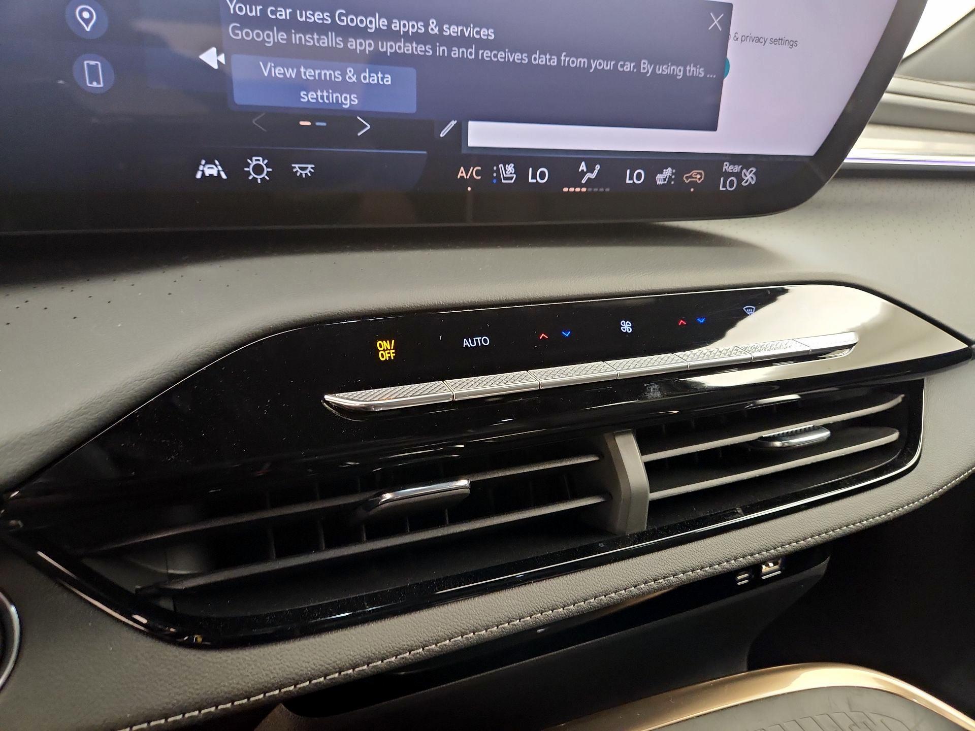 Thumbnail: 2025 Buick Enclave - 16