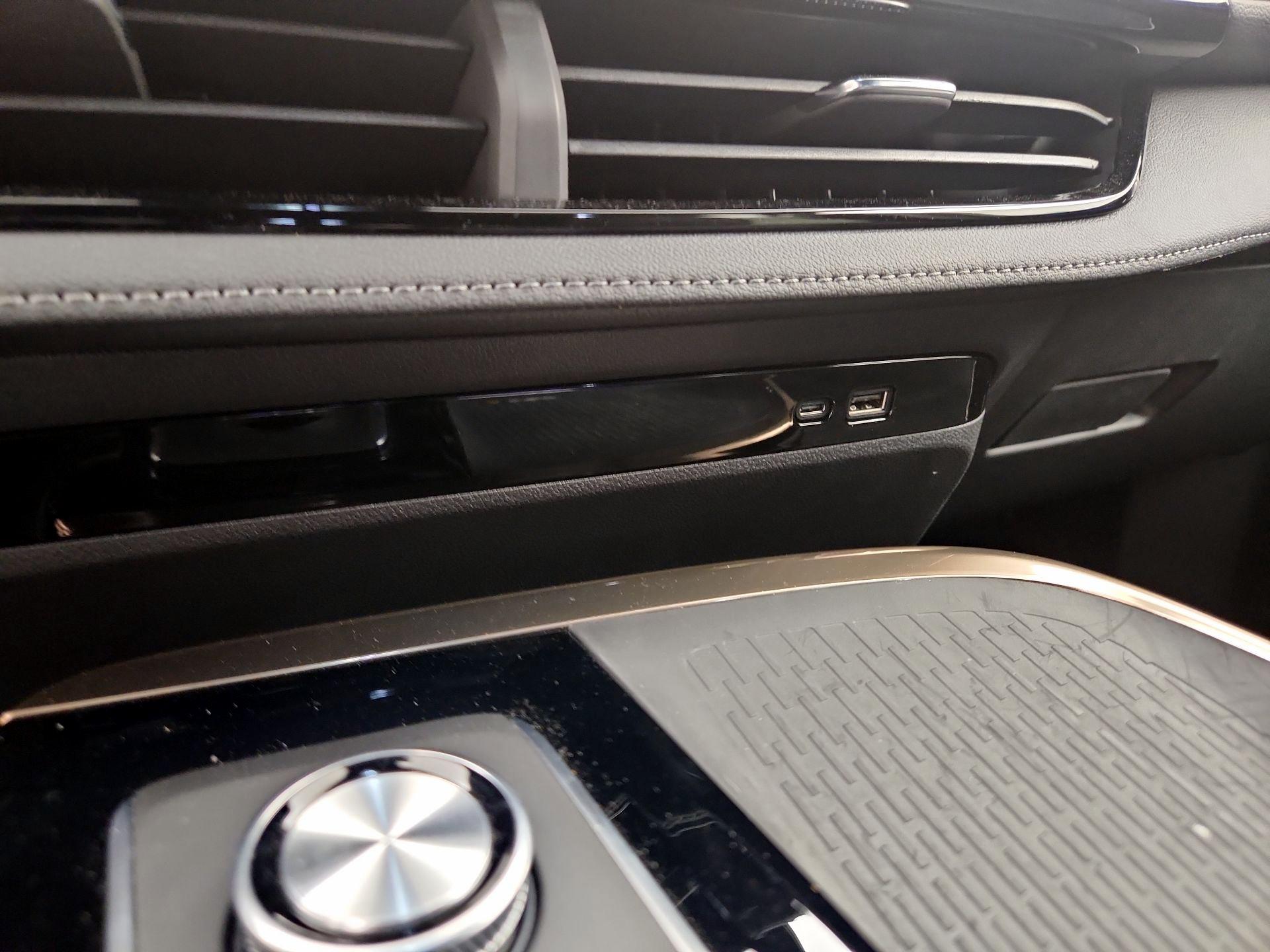 Thumbnail: 2025 Buick Enclave - 18