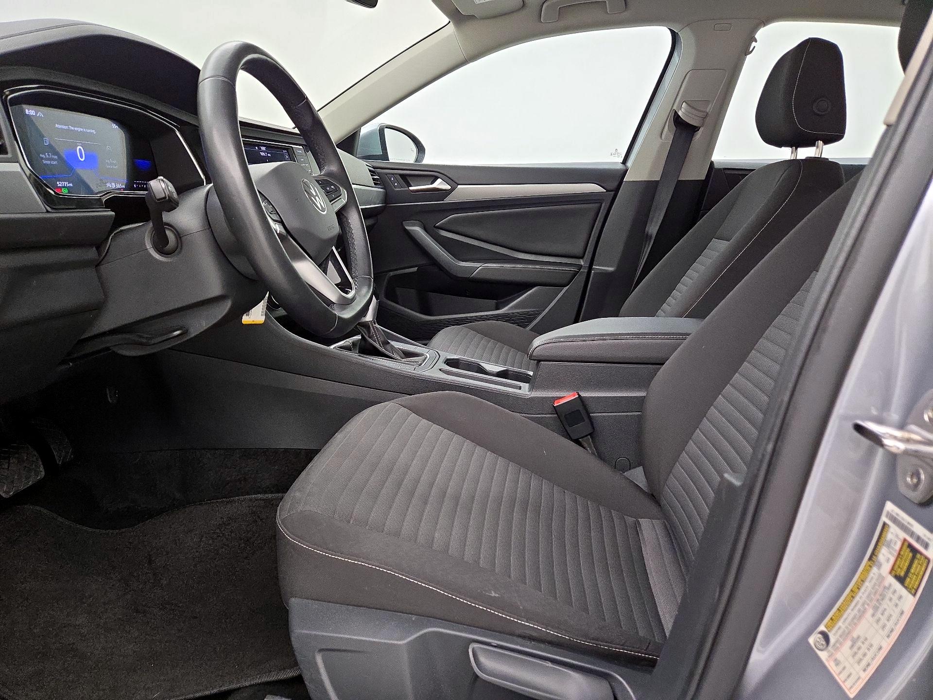 Thumbnail: 2024 Volkswagen Jetta - 11