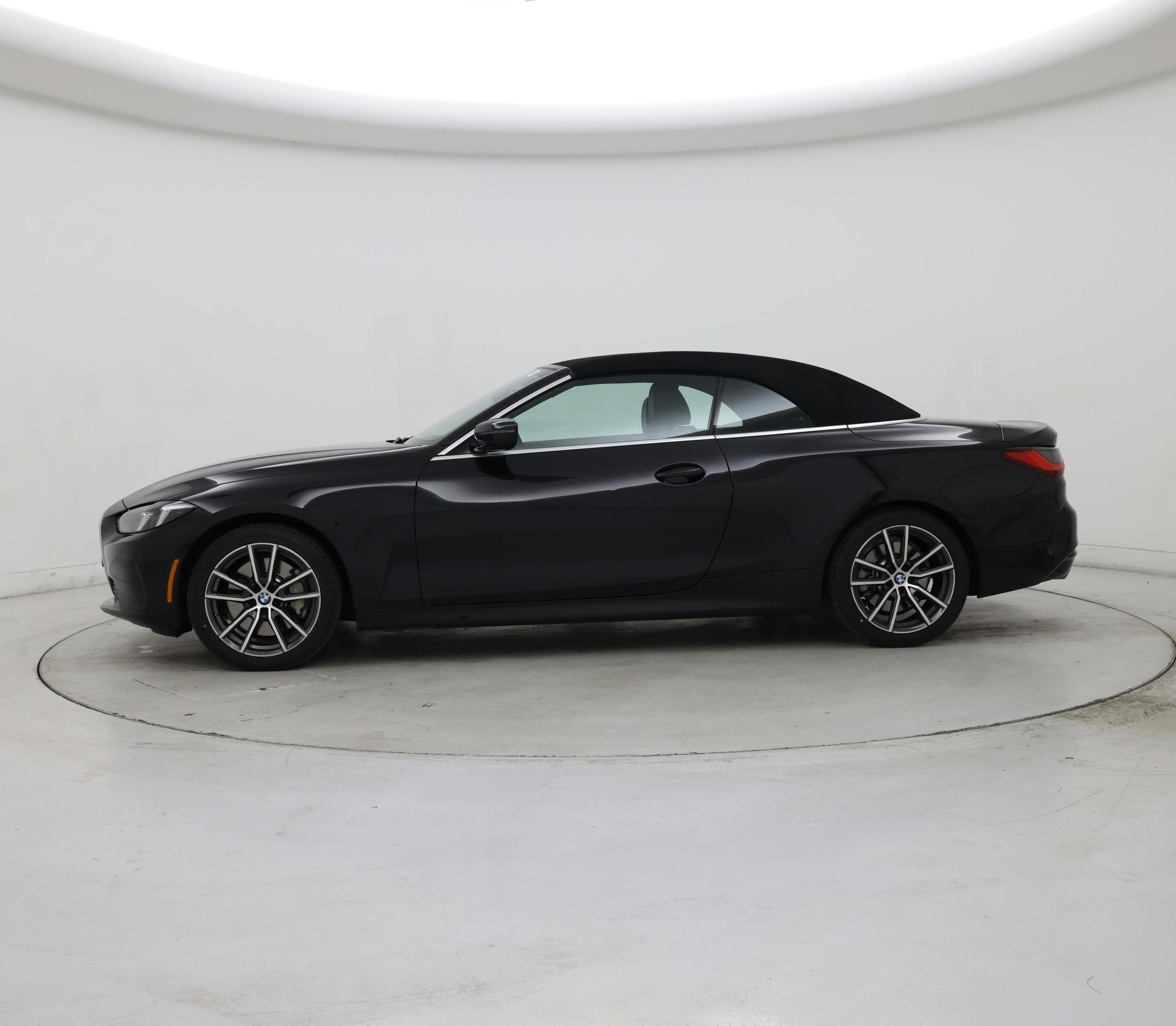 Thumbnail: 2025 BMW 4 Series - 3