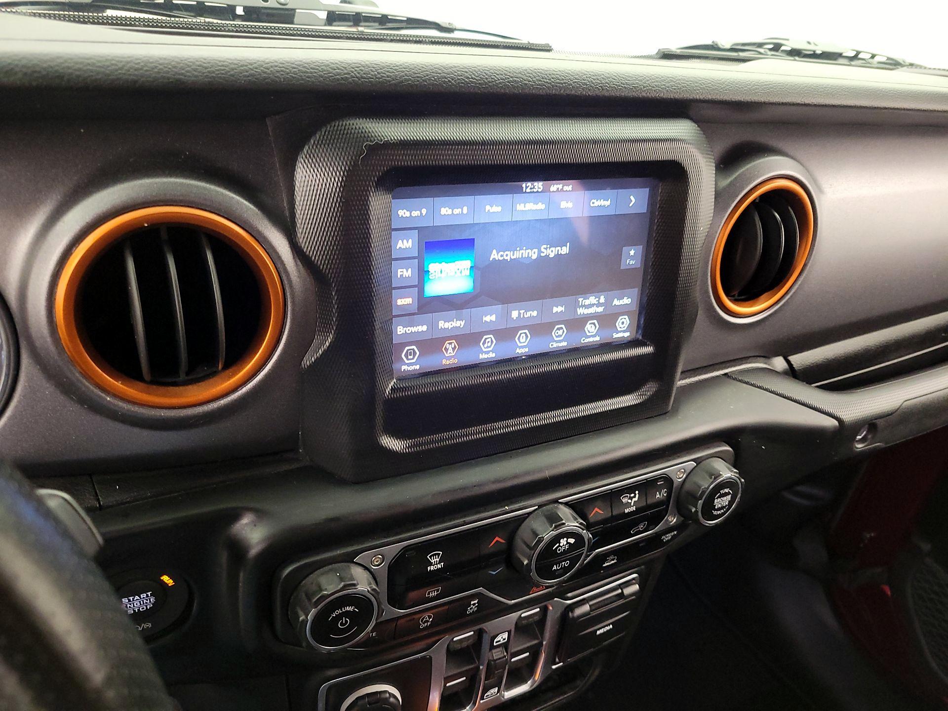 Thumbnail: 2021 Jeep Gladiator - 15