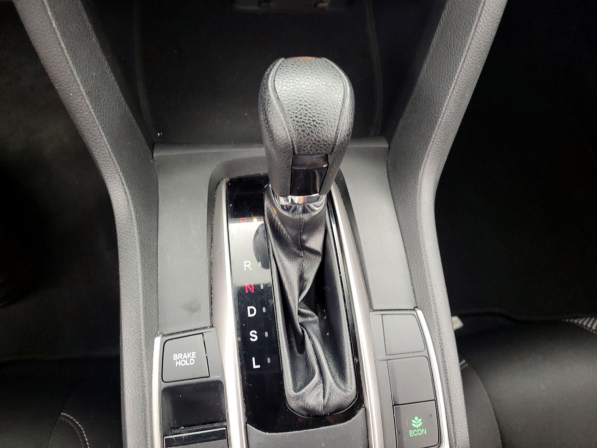 Thumbnail: 2021 Honda Civic - 17