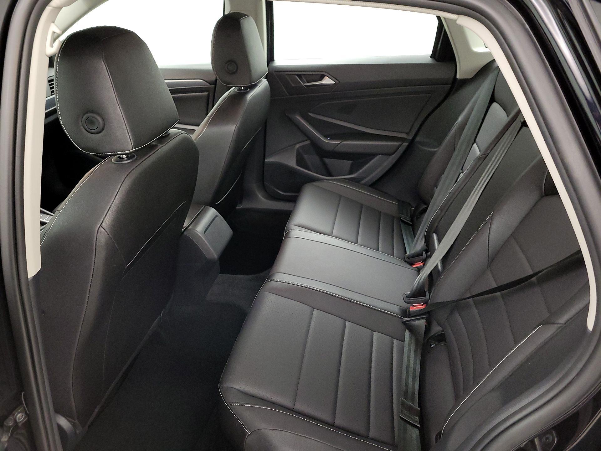 Thumbnail: 2024 Volkswagen Jetta - 19