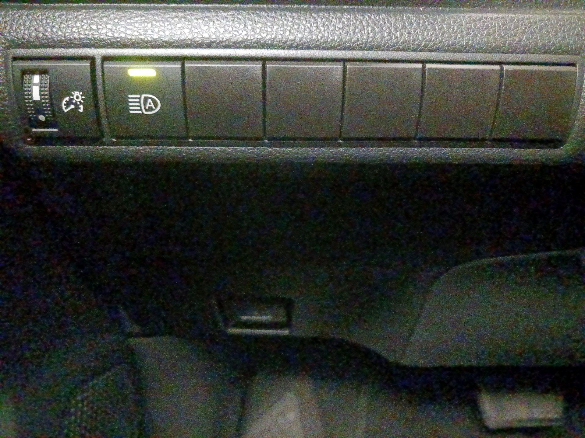 Thumbnail: 2024 Toyota Corolla - 13