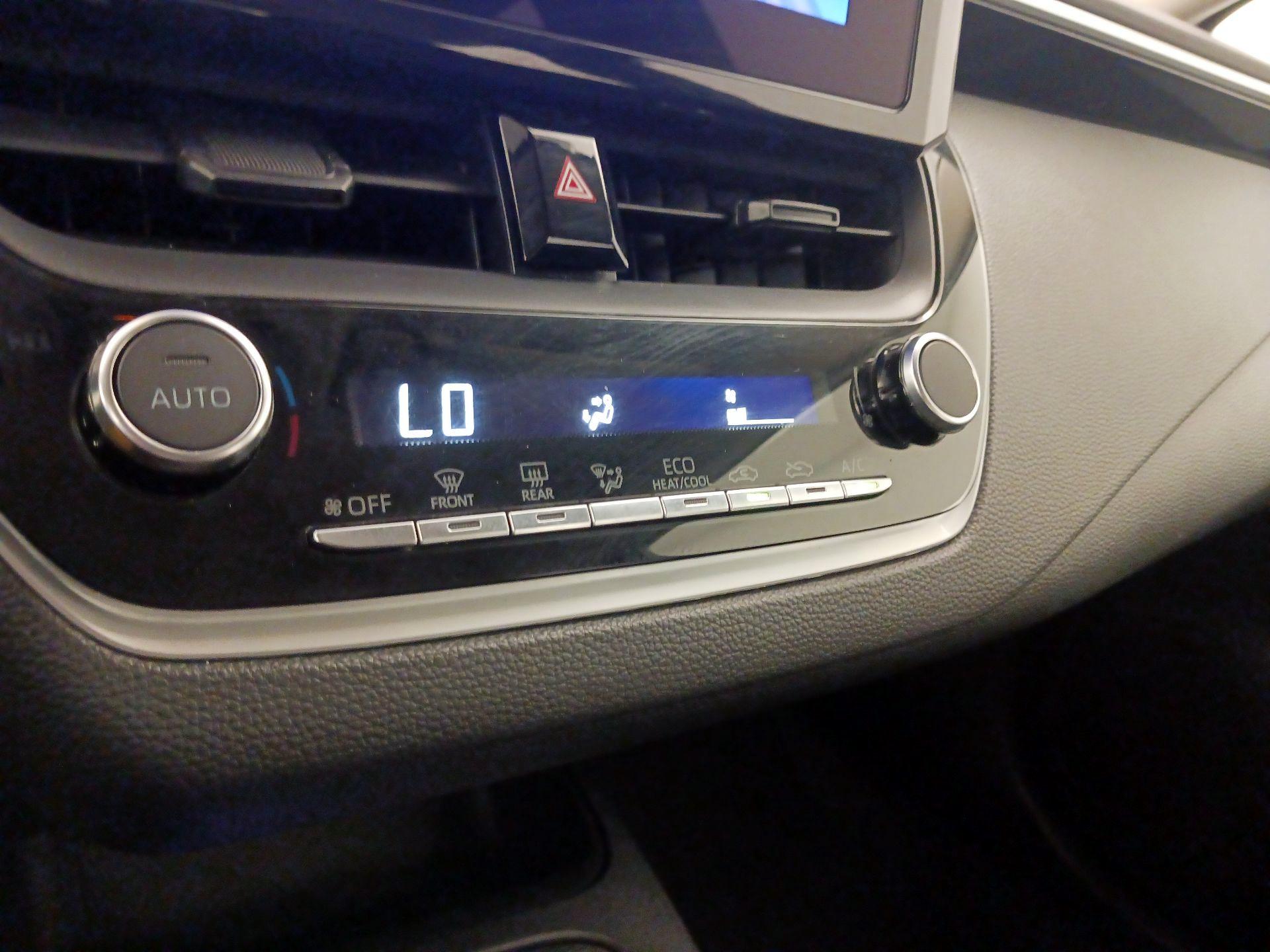 Thumbnail: 2024 Toyota Corolla - 16