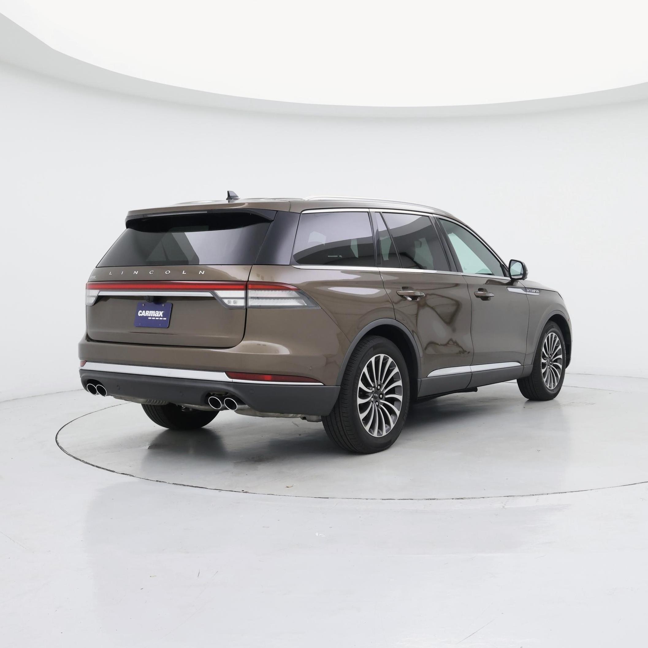 Thumbnail: 2022 Lincoln Aviator - 8