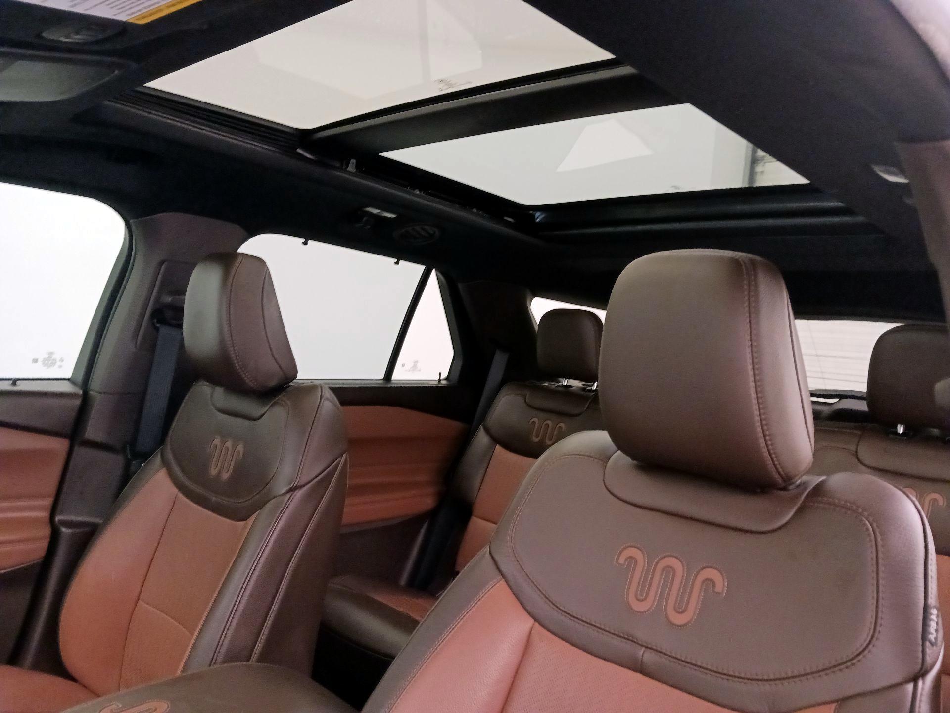 Thumbnail: 2022 Ford Explorer - 20