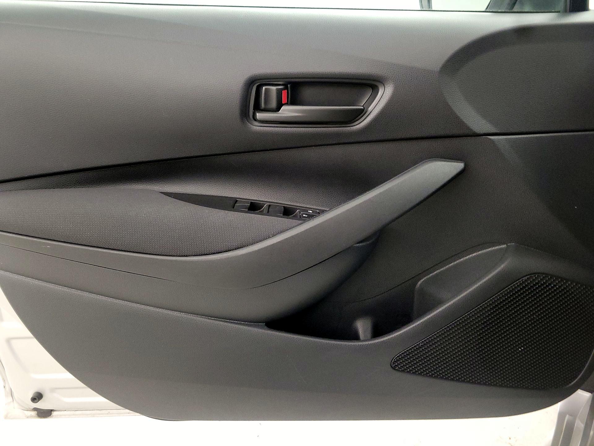 Thumbnail: 2025 Toyota Corolla - 12