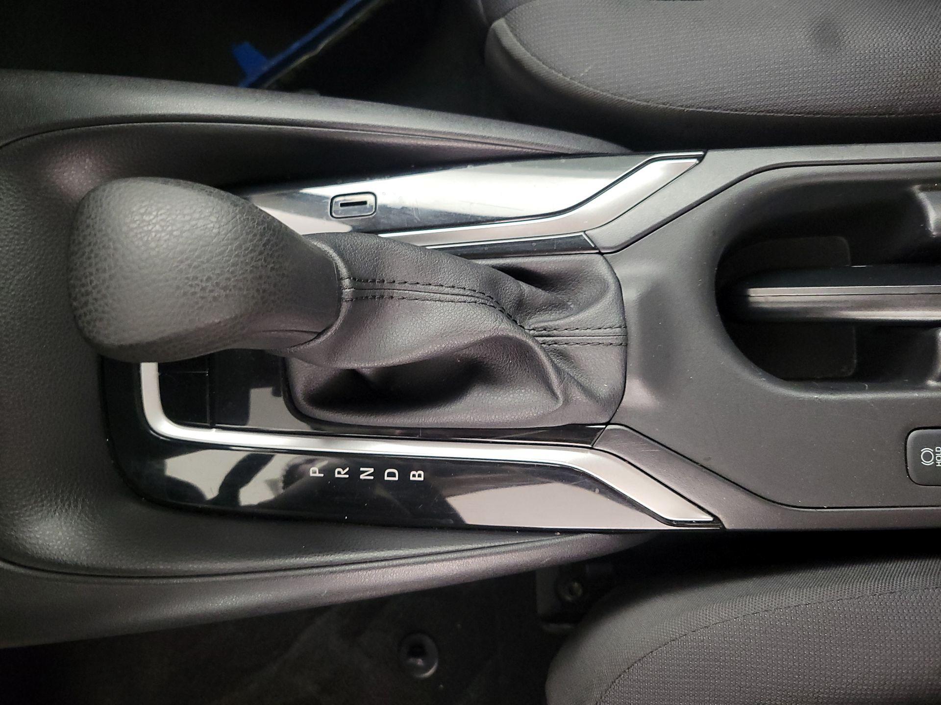 Thumbnail: 2025 Toyota Corolla - 17