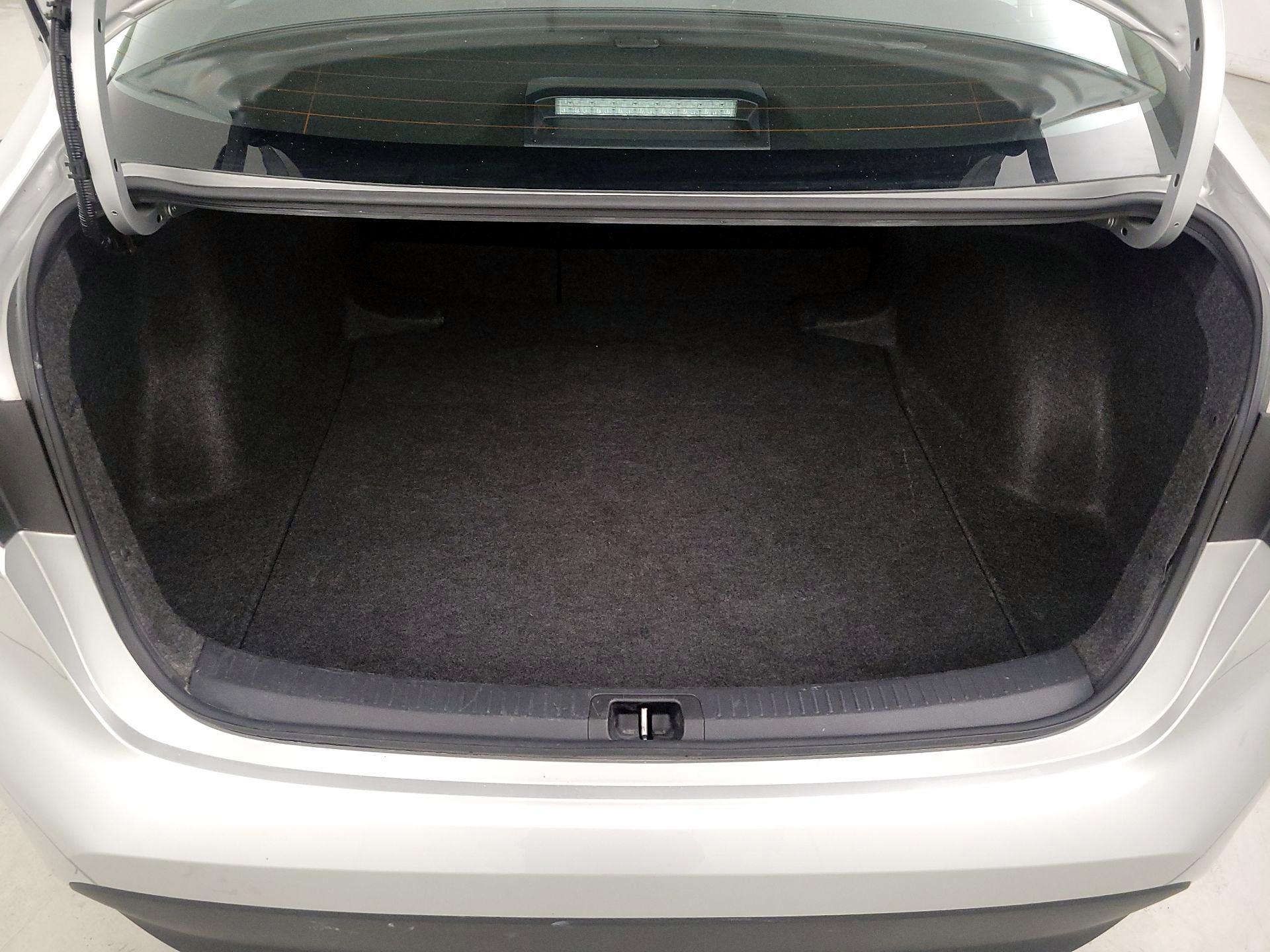 Thumbnail: 2025 Toyota Corolla - 20