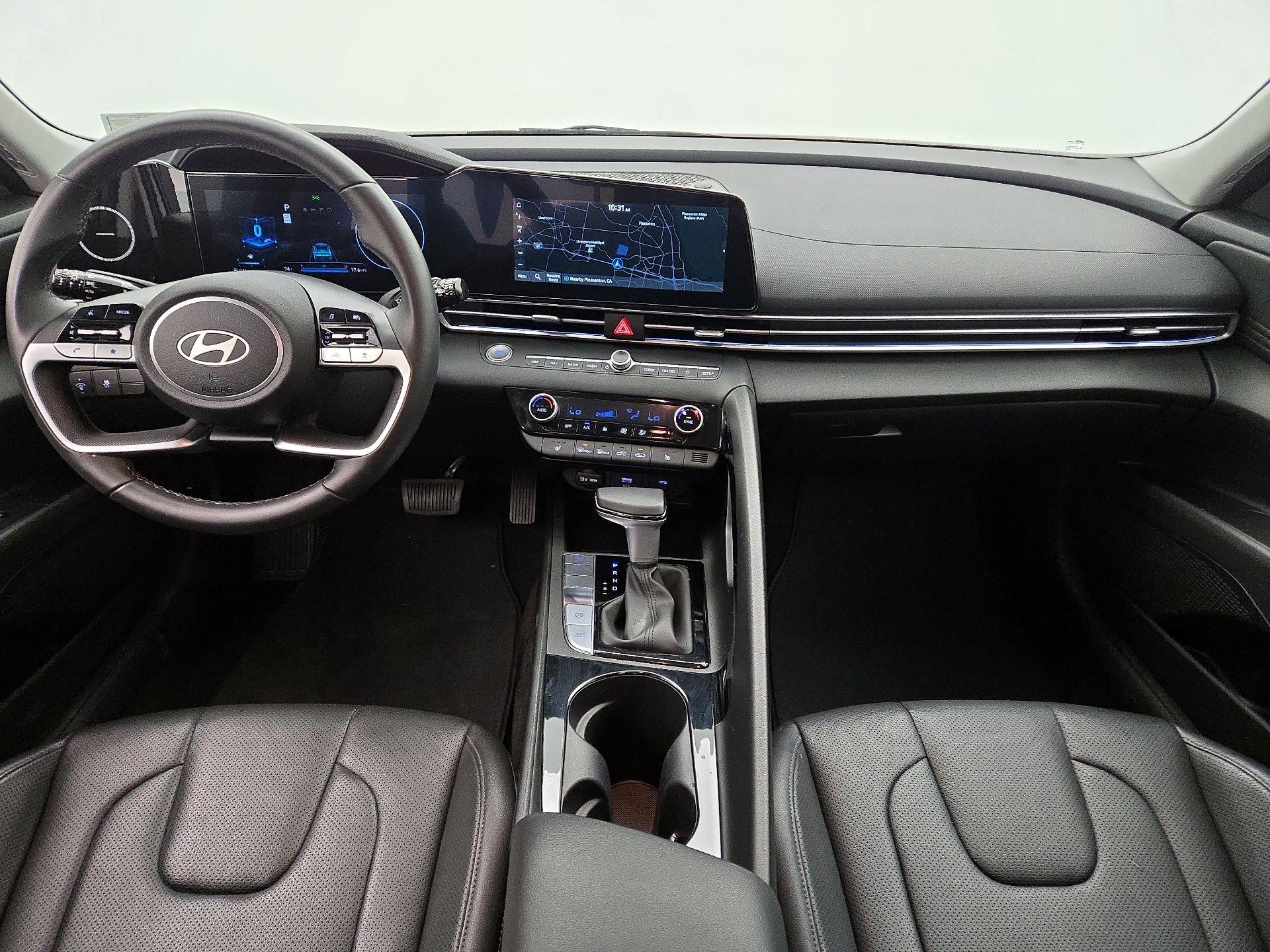 Thumbnail: 2025 Hyundai Elantra - 9