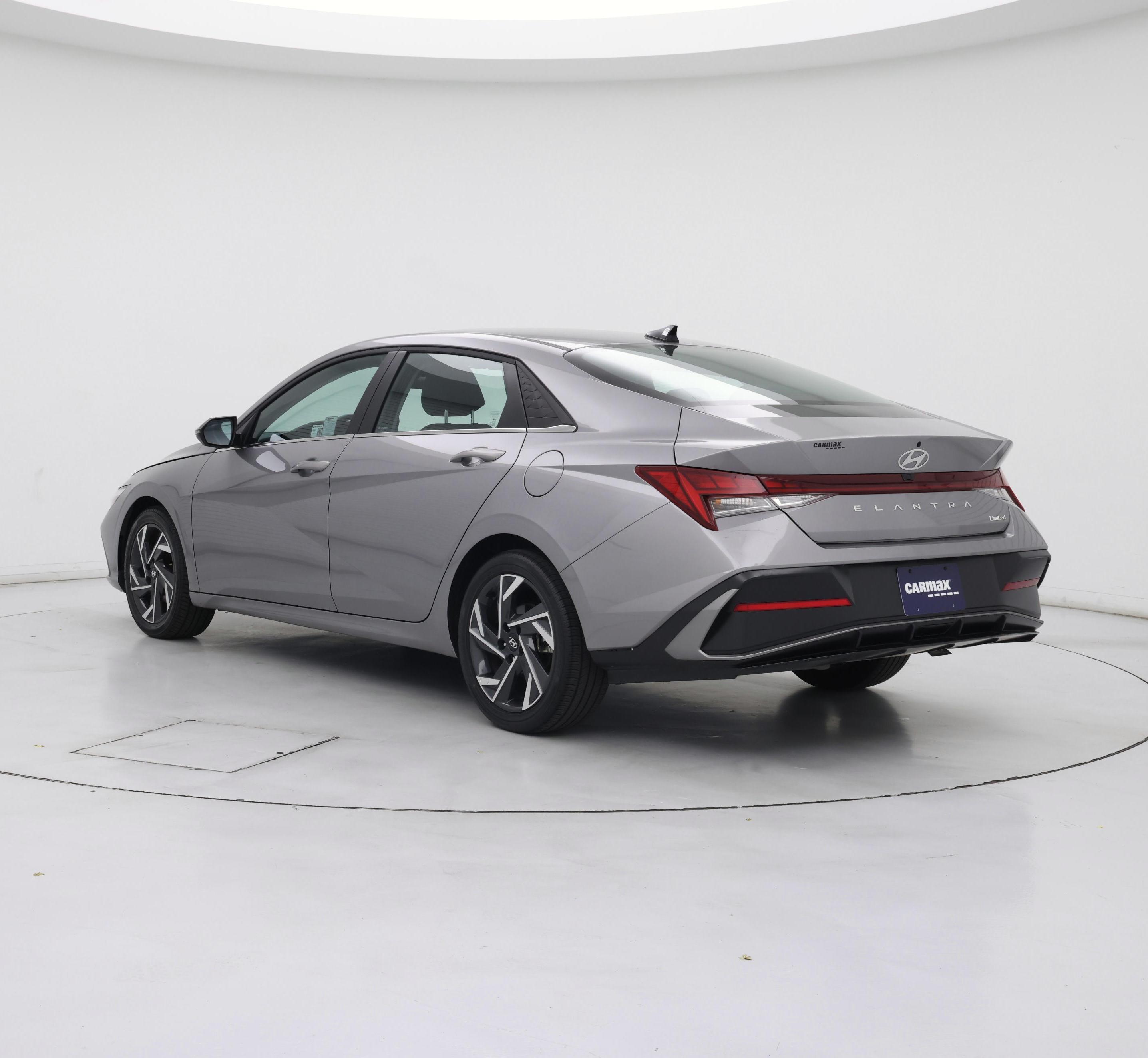 Thumbnail: 2025 Hyundai Elantra - 2