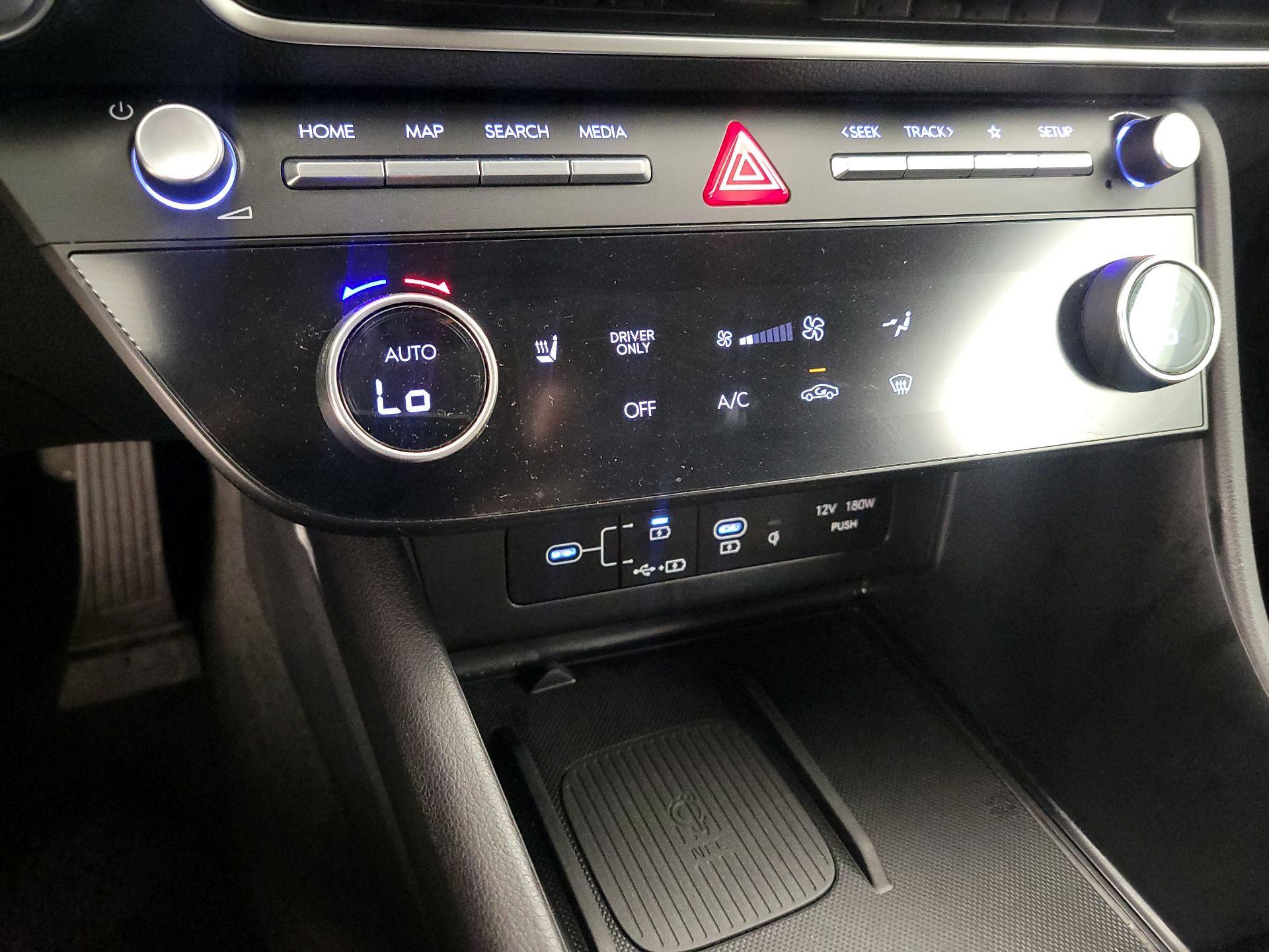 Thumbnail: 2025 Hyundai Sonata - 16