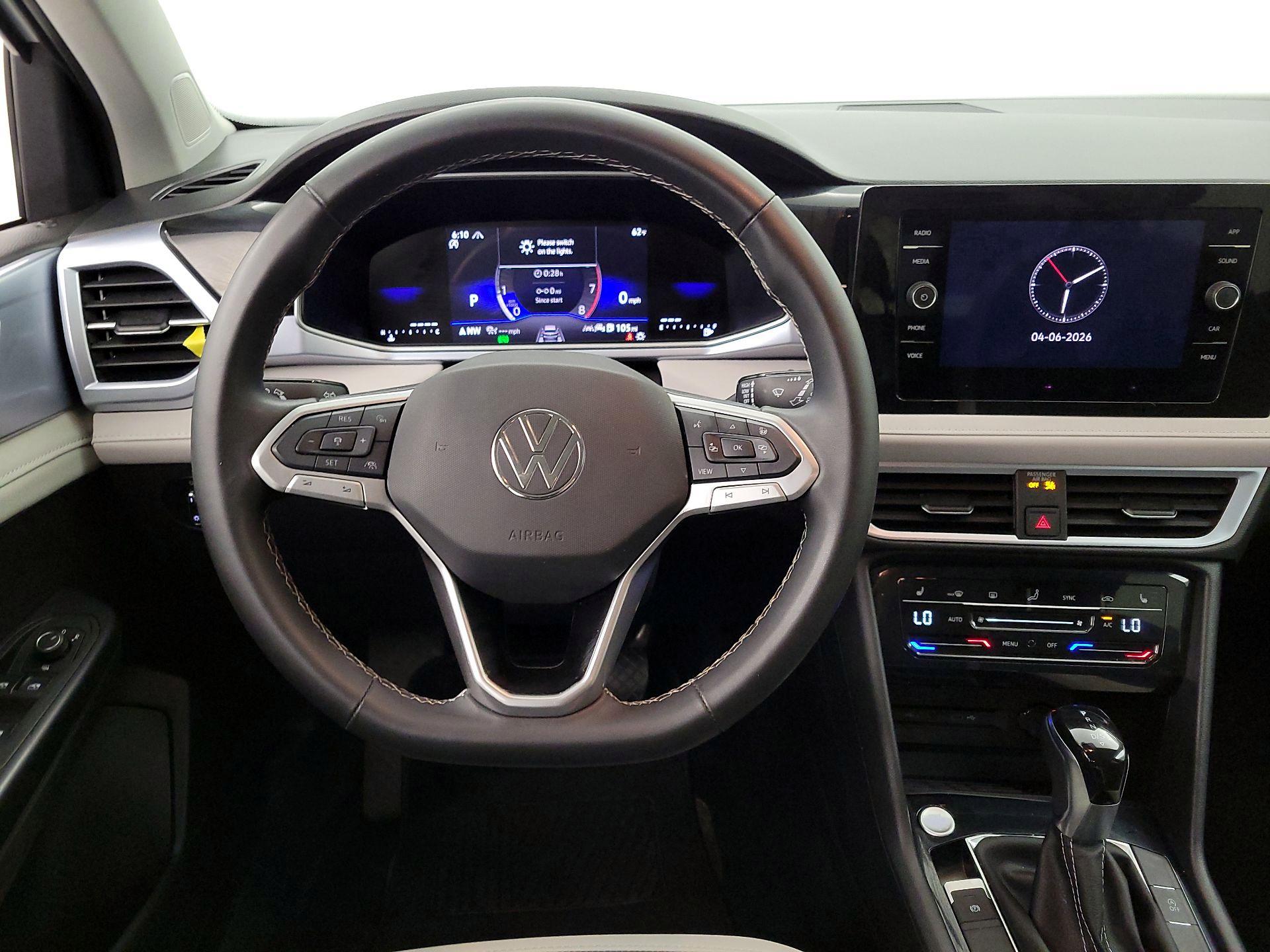 Thumbnail: 2025 Volkswagen Taos - 10