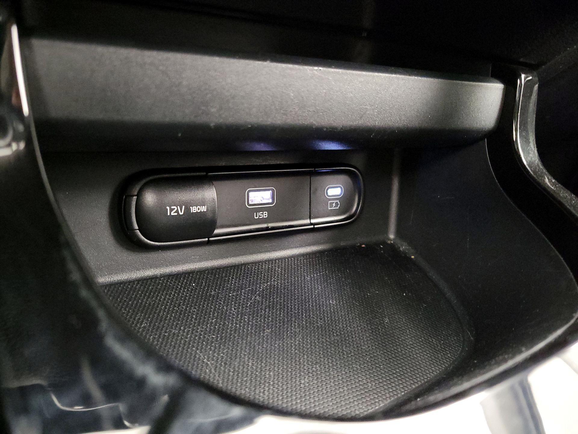 Thumbnail: 2025 Kia Seltos - 19