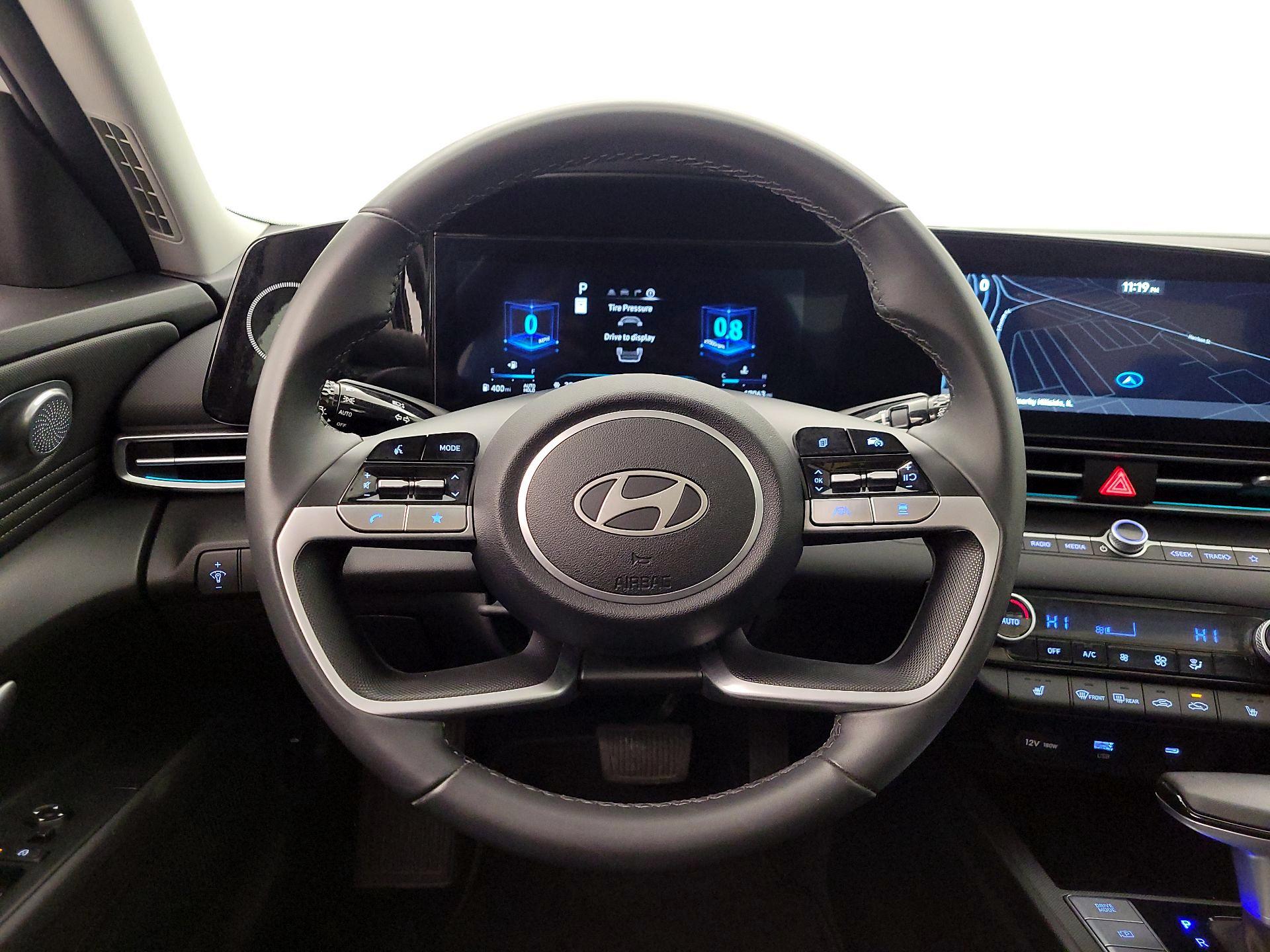 Thumbnail: 2025 Hyundai Elantra - 10