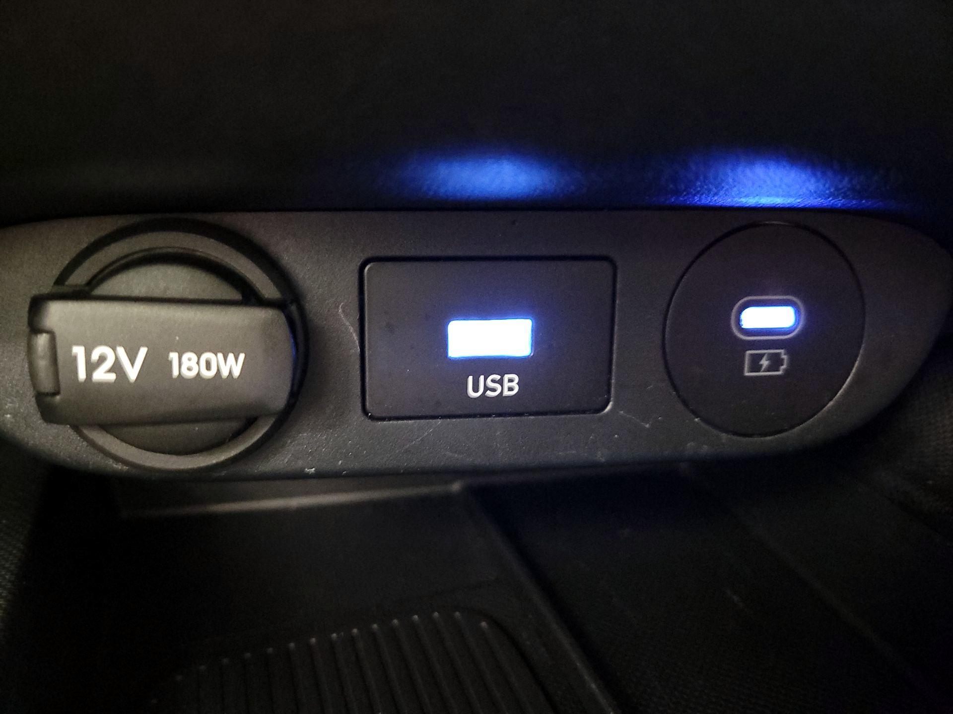 Thumbnail: 2025 Hyundai Elantra - 19