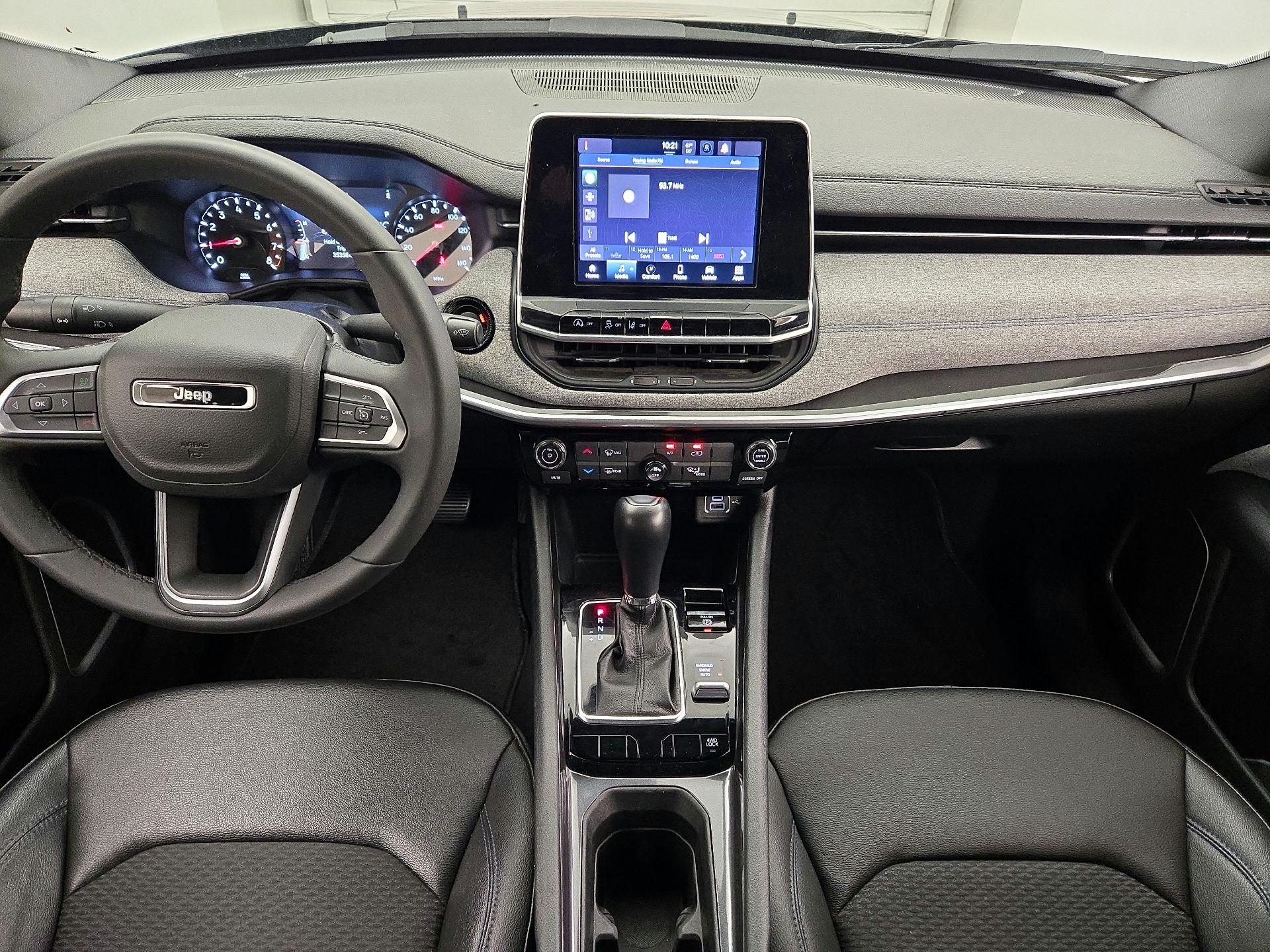 Thumbnail: 2025 Jeep Compass - 9