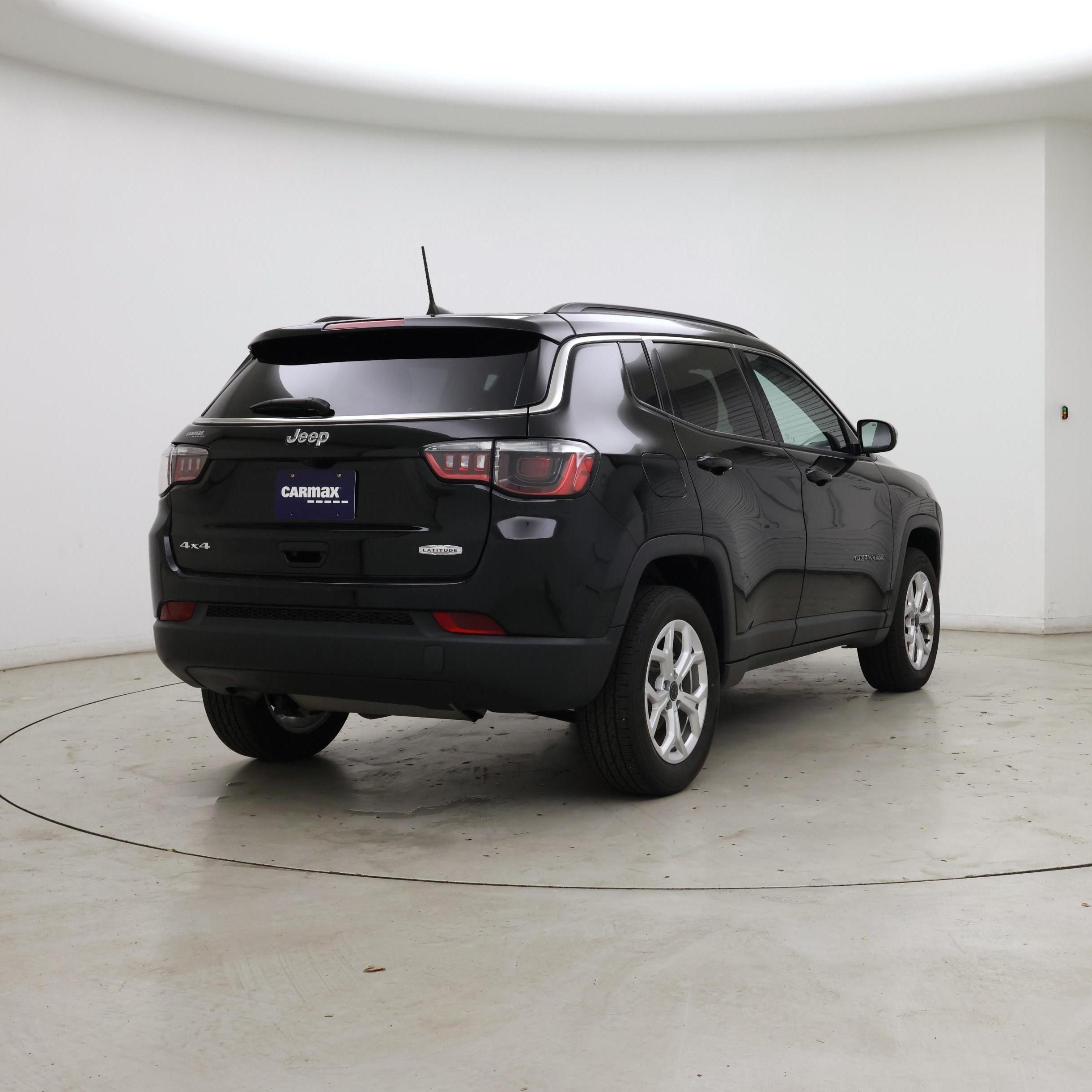Thumbnail: 2025 Jeep Compass - 8