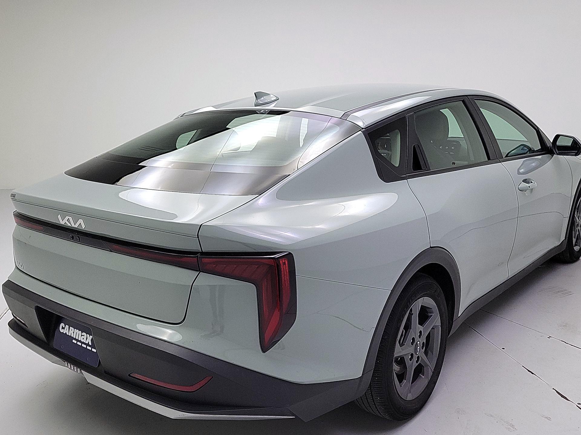 Thumbnail: 2025 Kia K4 - 5