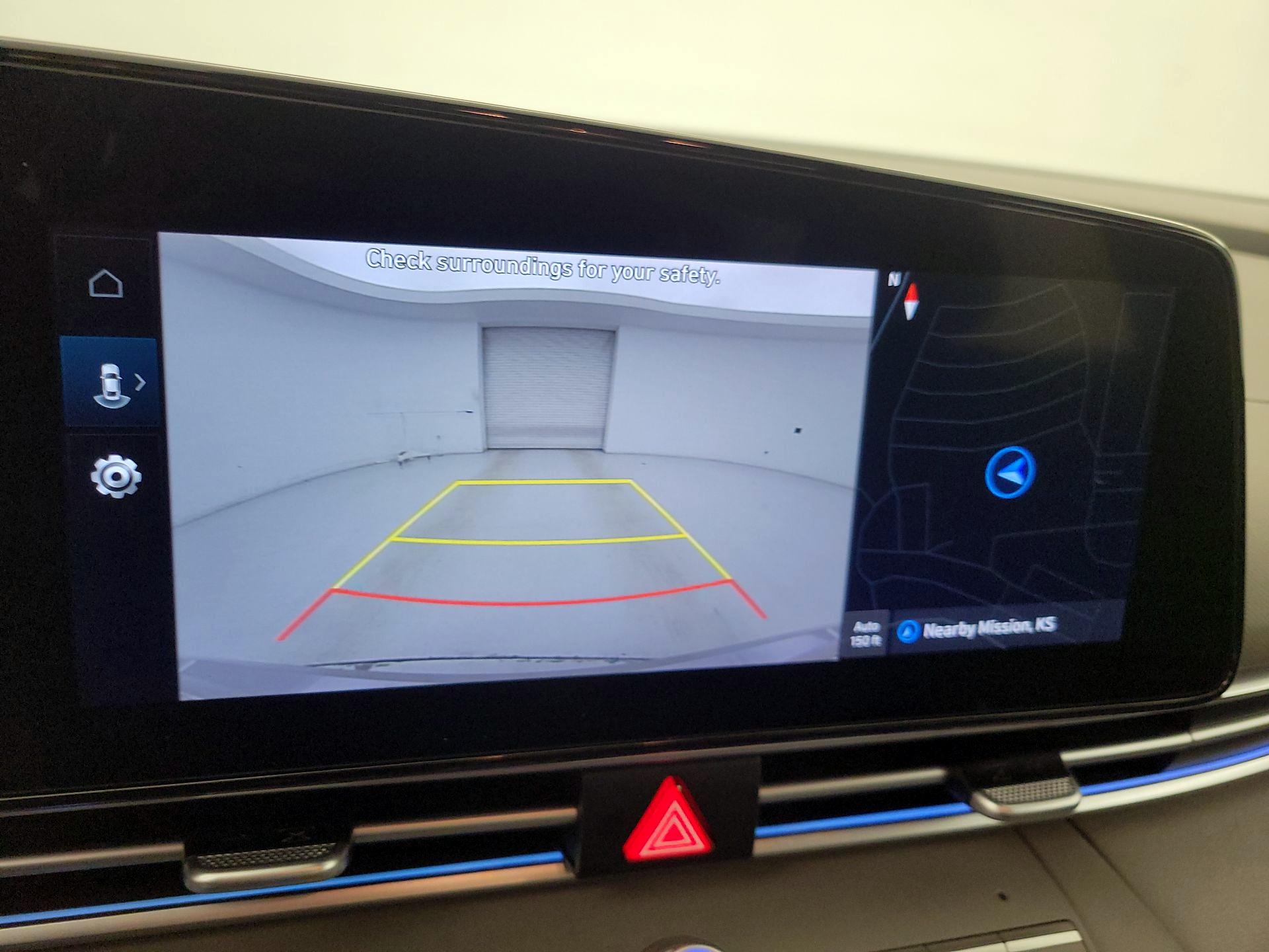 Thumbnail: 2025 Hyundai Elantra - 15