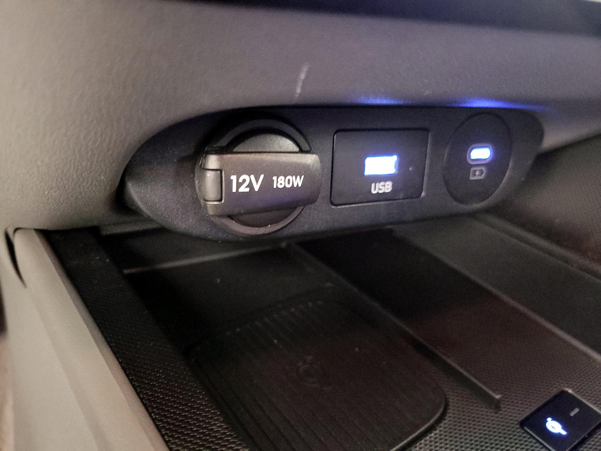 Thumbnail: 2025 Hyundai Elantra - 19