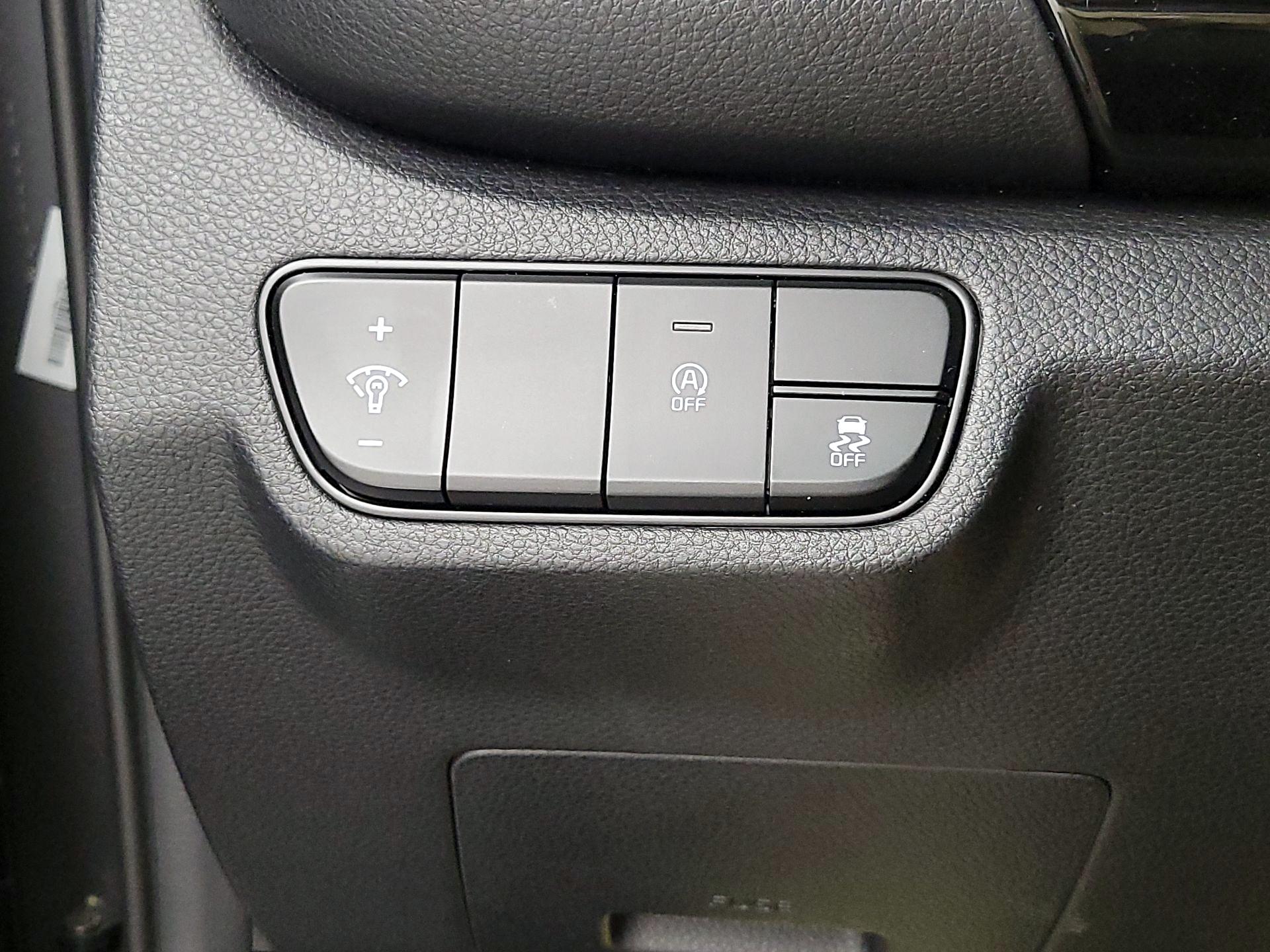 Thumbnail: 2025 Kia Seltos - 13