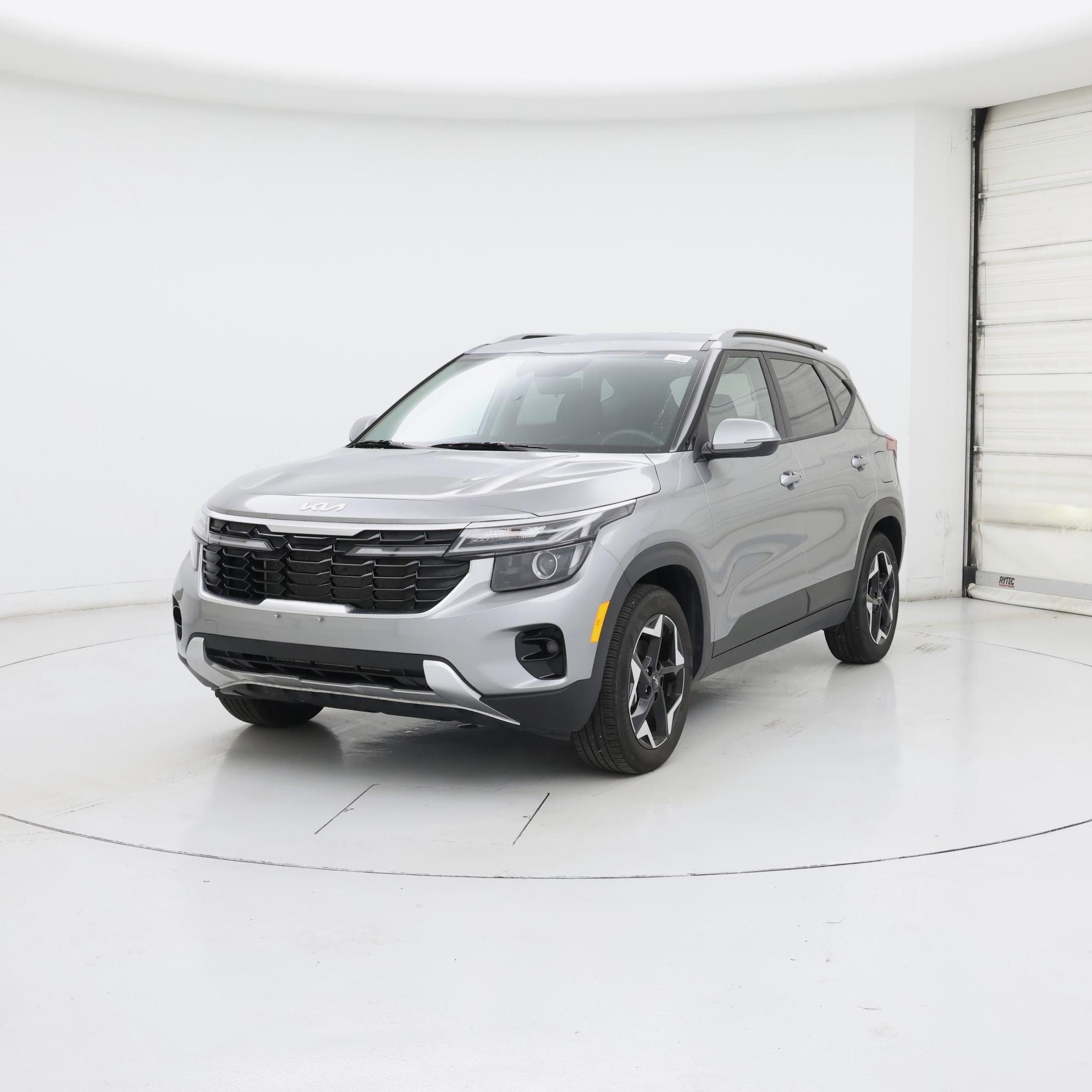 Thumbnail: 2025 Kia Seltos - 4