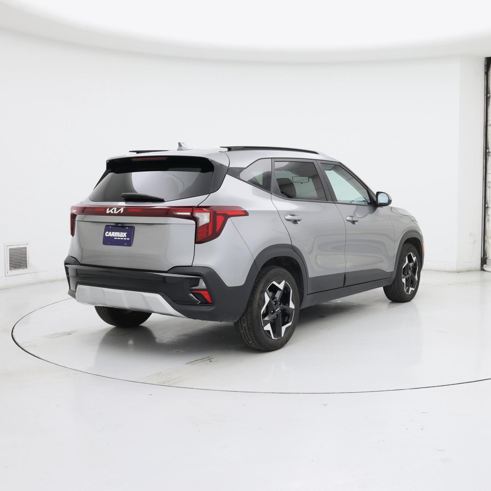 Thumbnail: 2025 Kia Seltos - 8