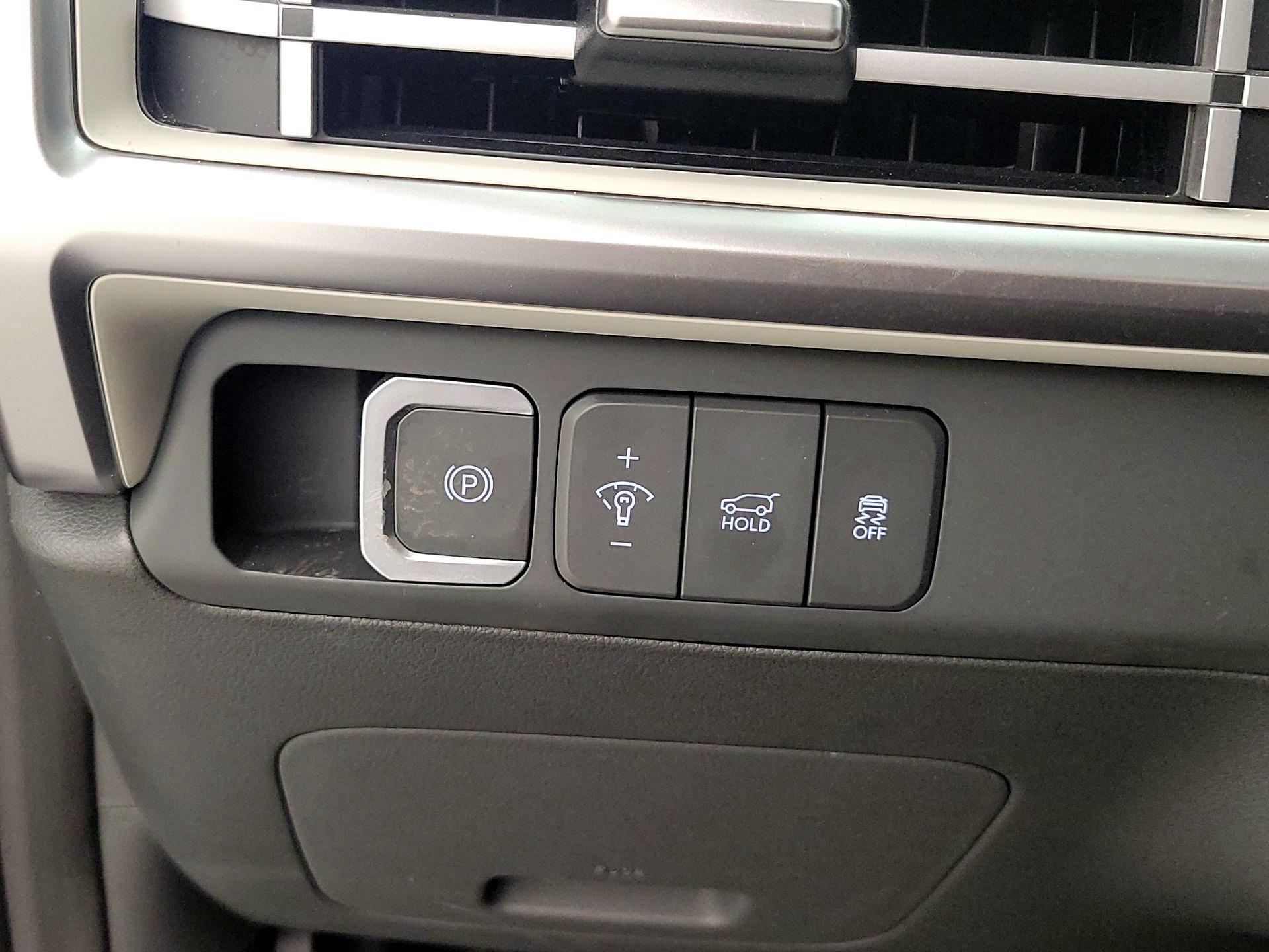 Thumbnail: 2025 Hyundai Santa Fe - 13