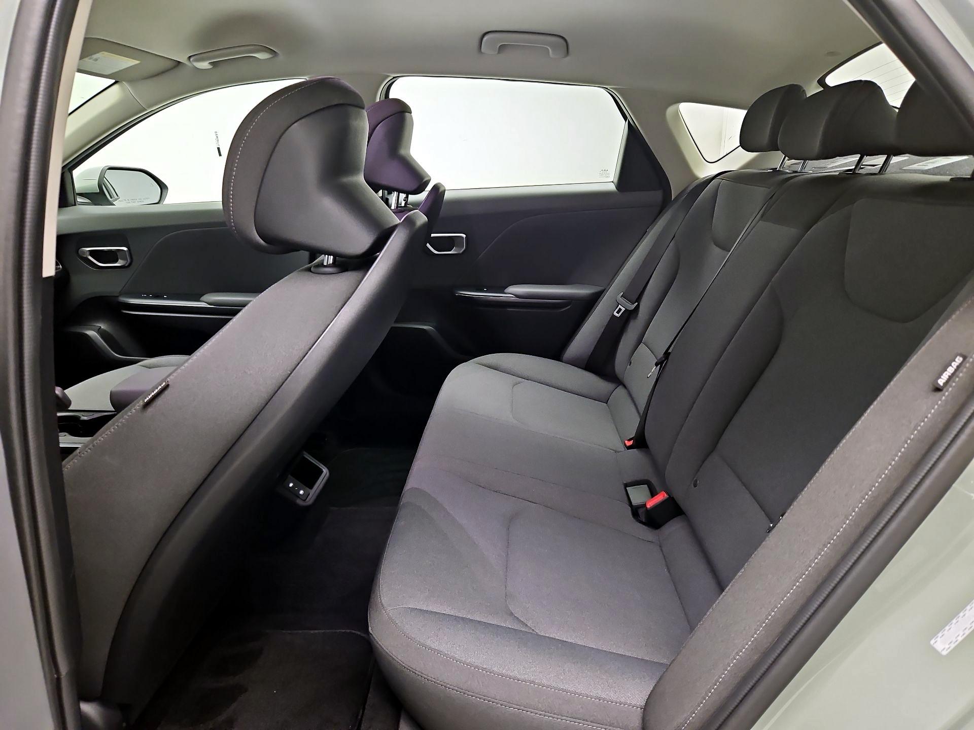 Thumbnail: 2025 Kia K4 - 17