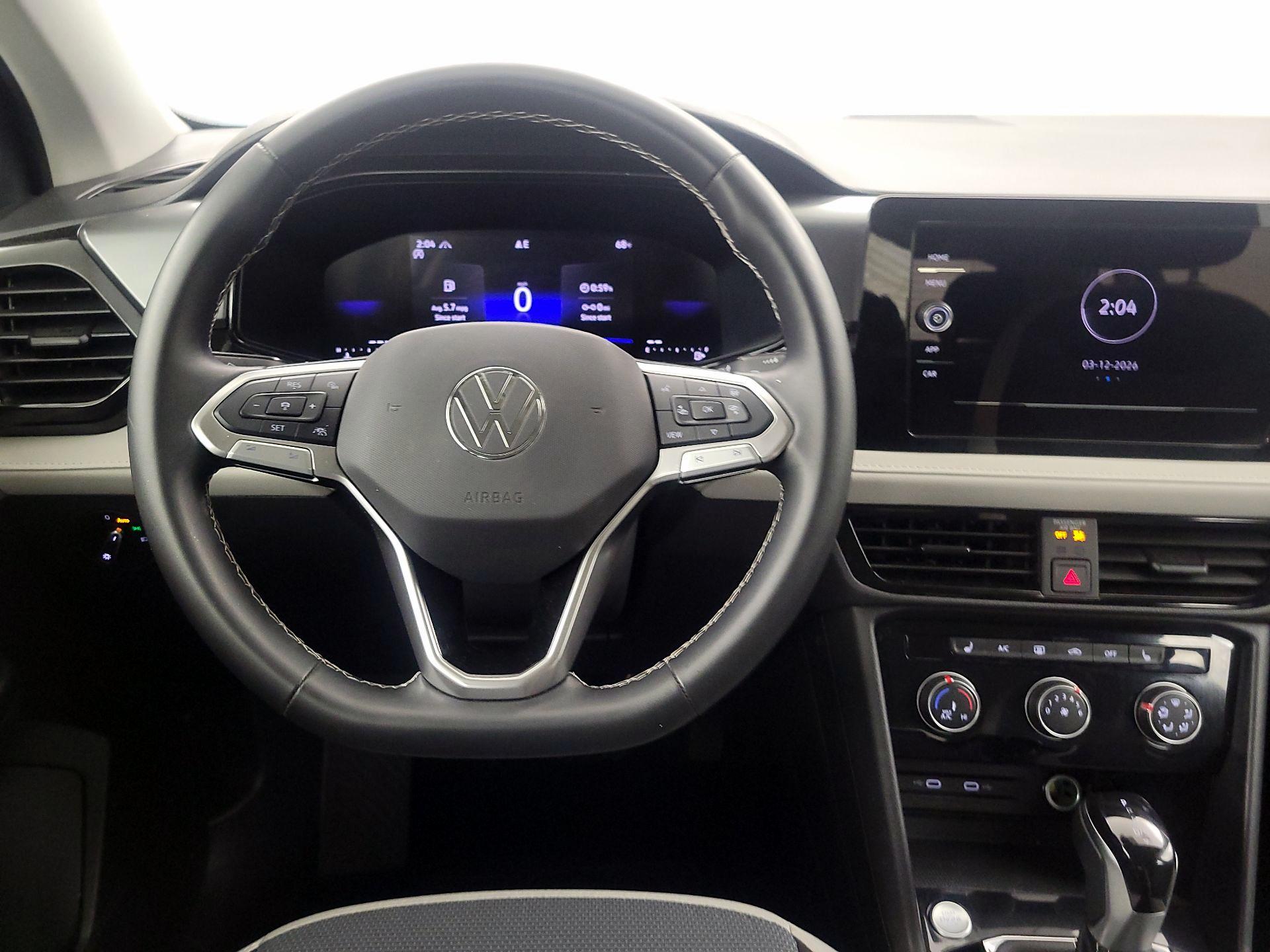 Thumbnail: 2025 Volkswagen Taos - 10