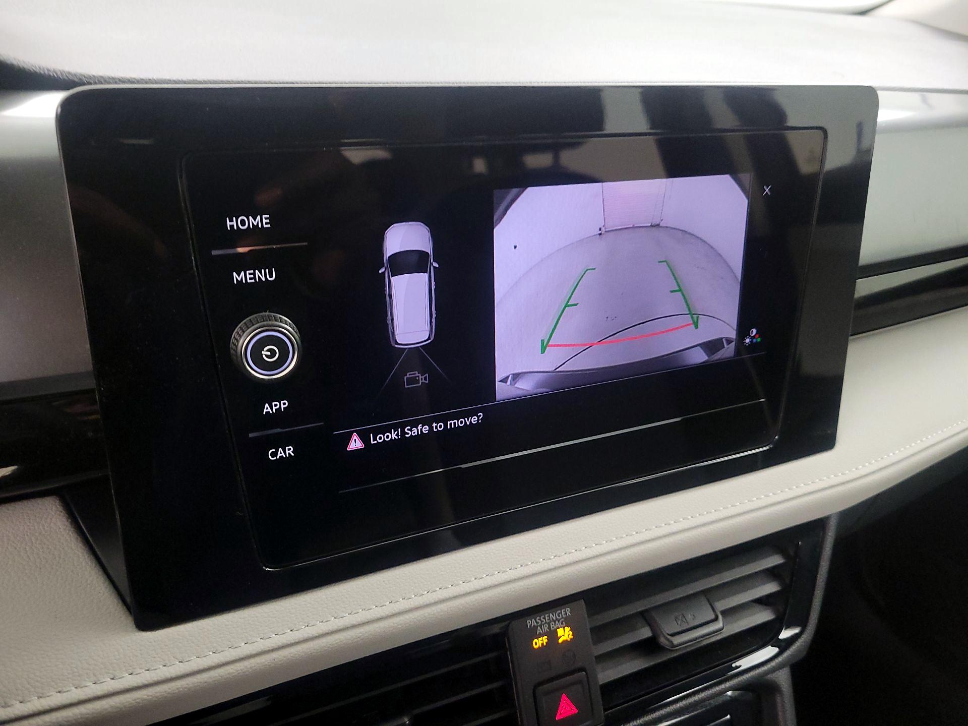 Thumbnail: 2025 Volkswagen Taos - 14