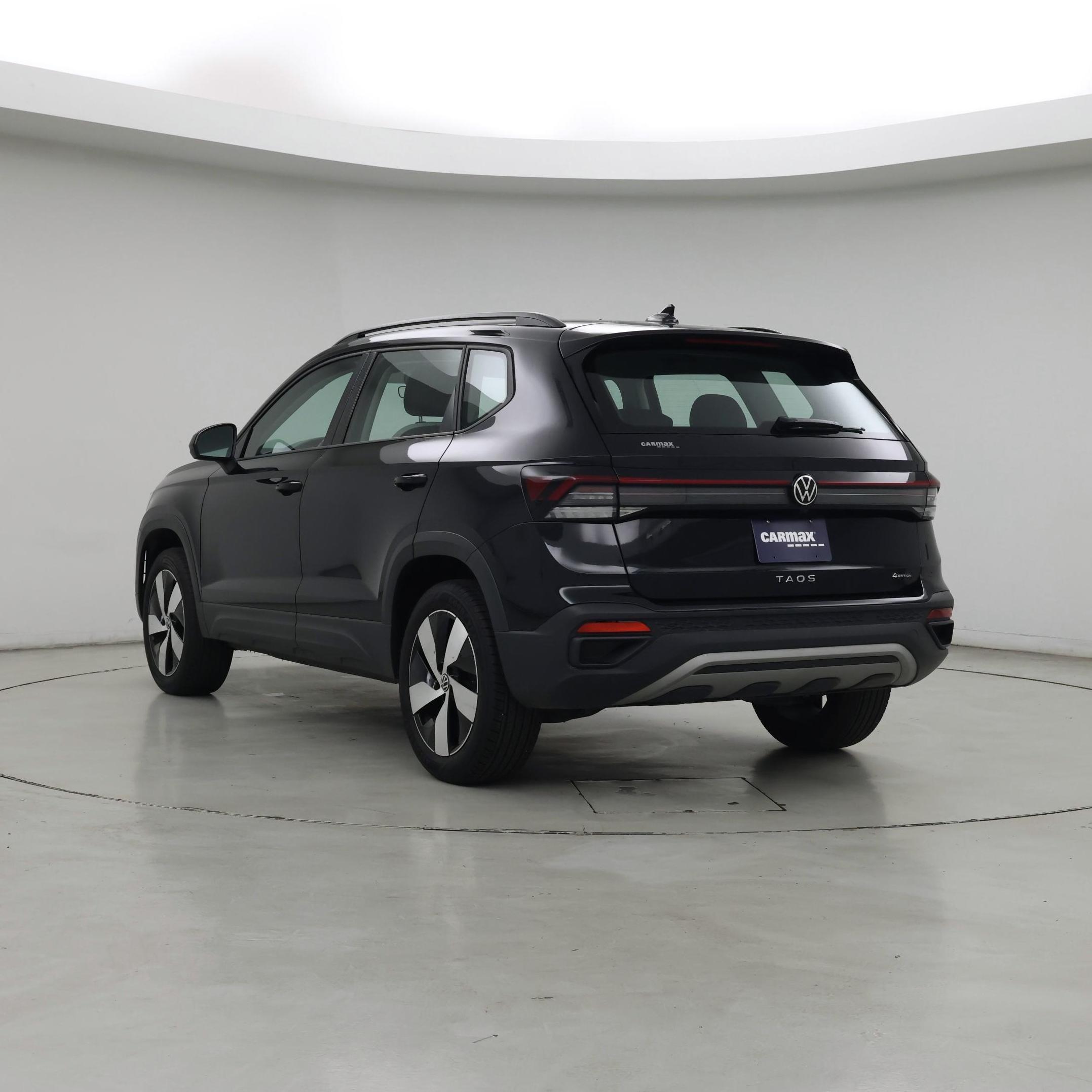 Thumbnail: 2025 Volkswagen Taos - 2