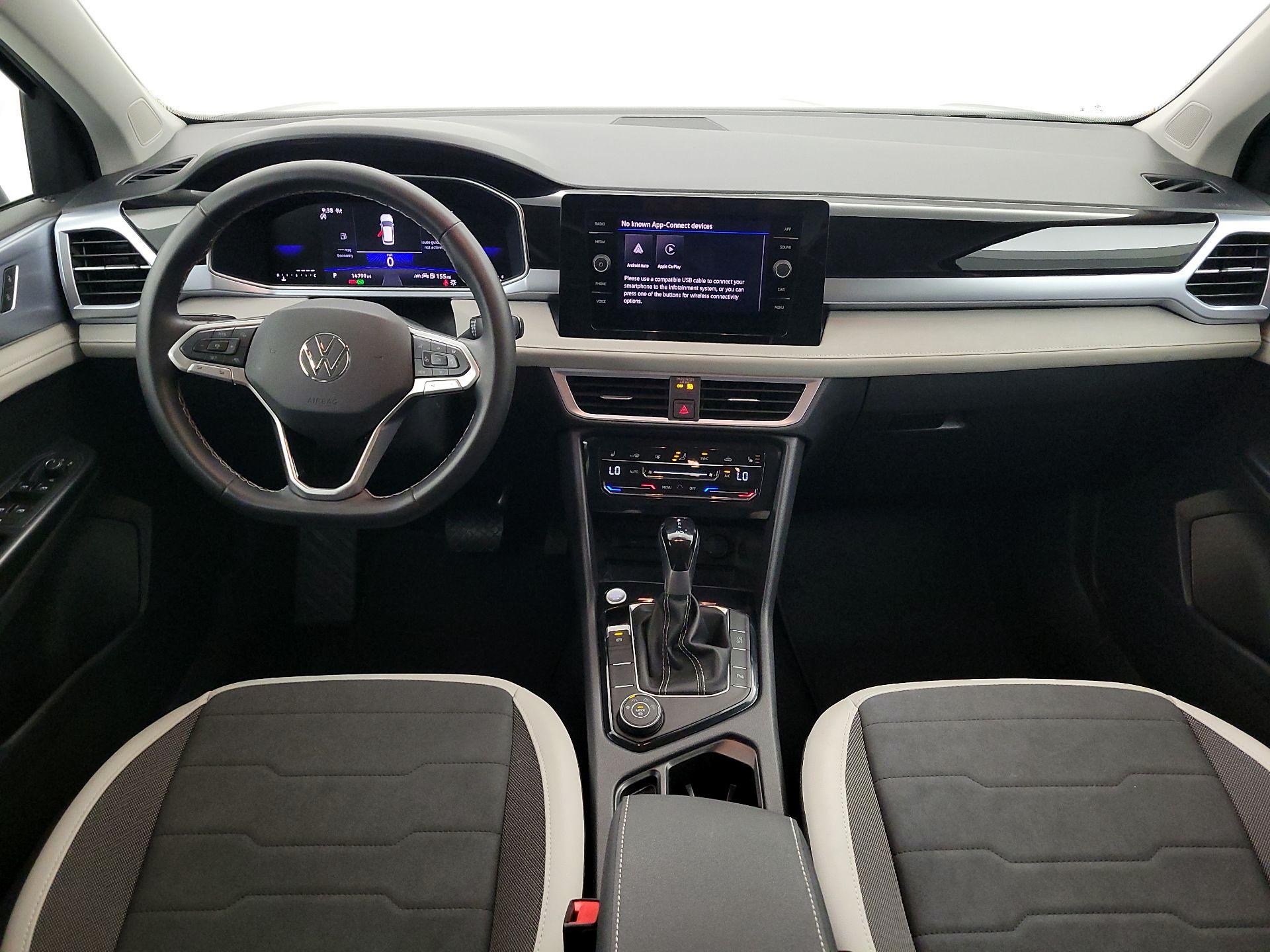 Thumbnail: 2025 Volkswagen Taos - 9