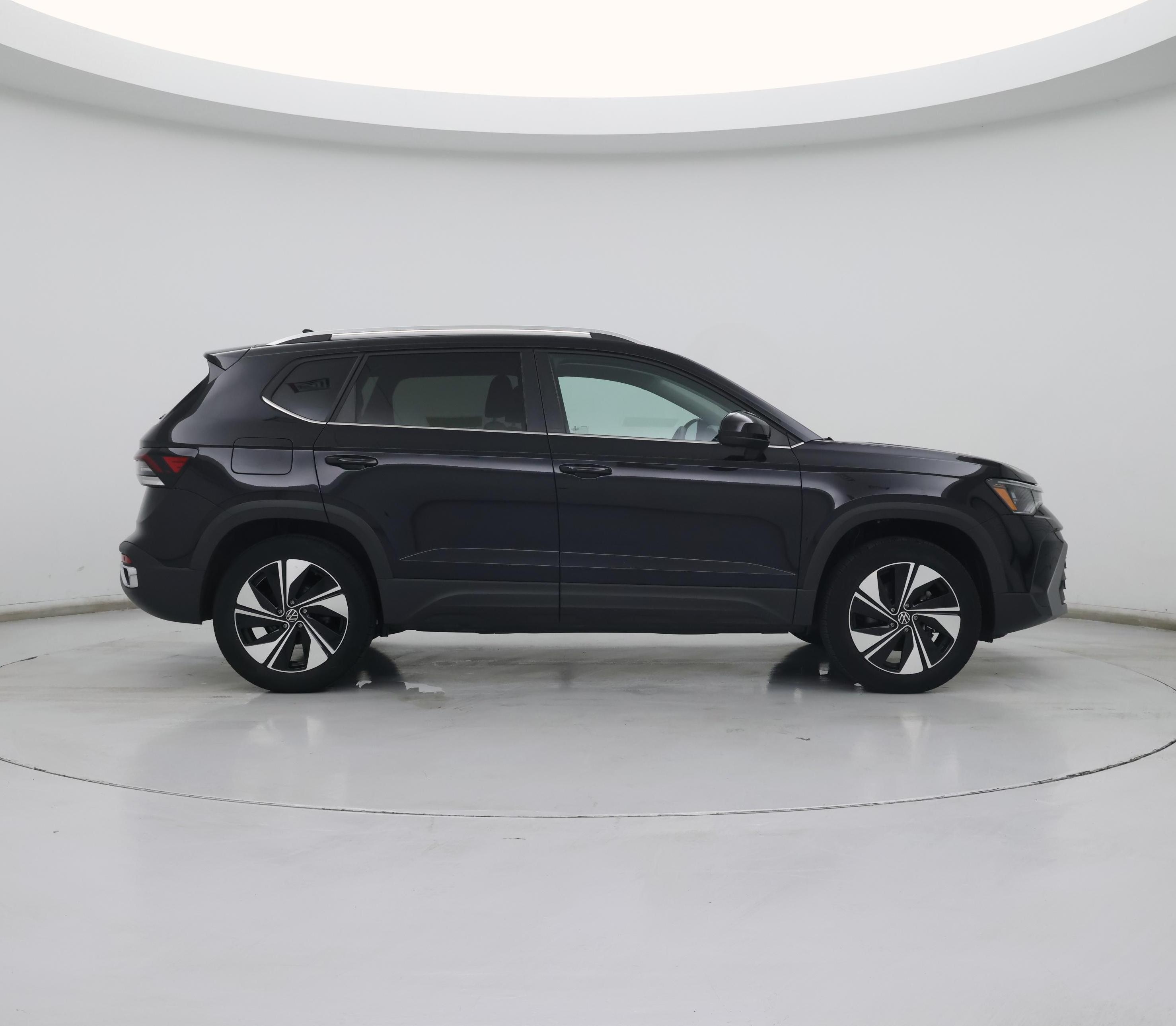 Thumbnail: 2025 Volkswagen Taos - 7