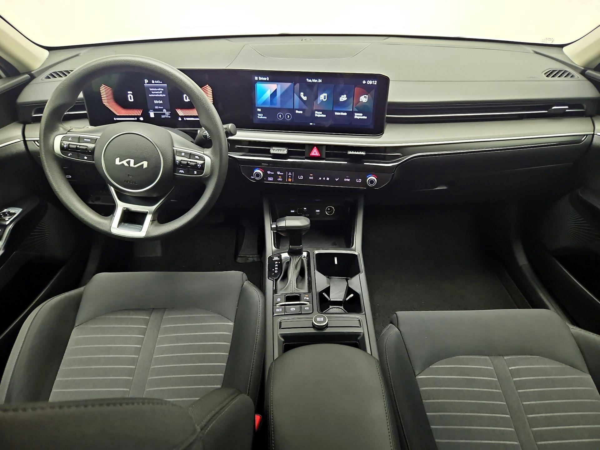 Thumbnail: 2025 Kia K5 - 9