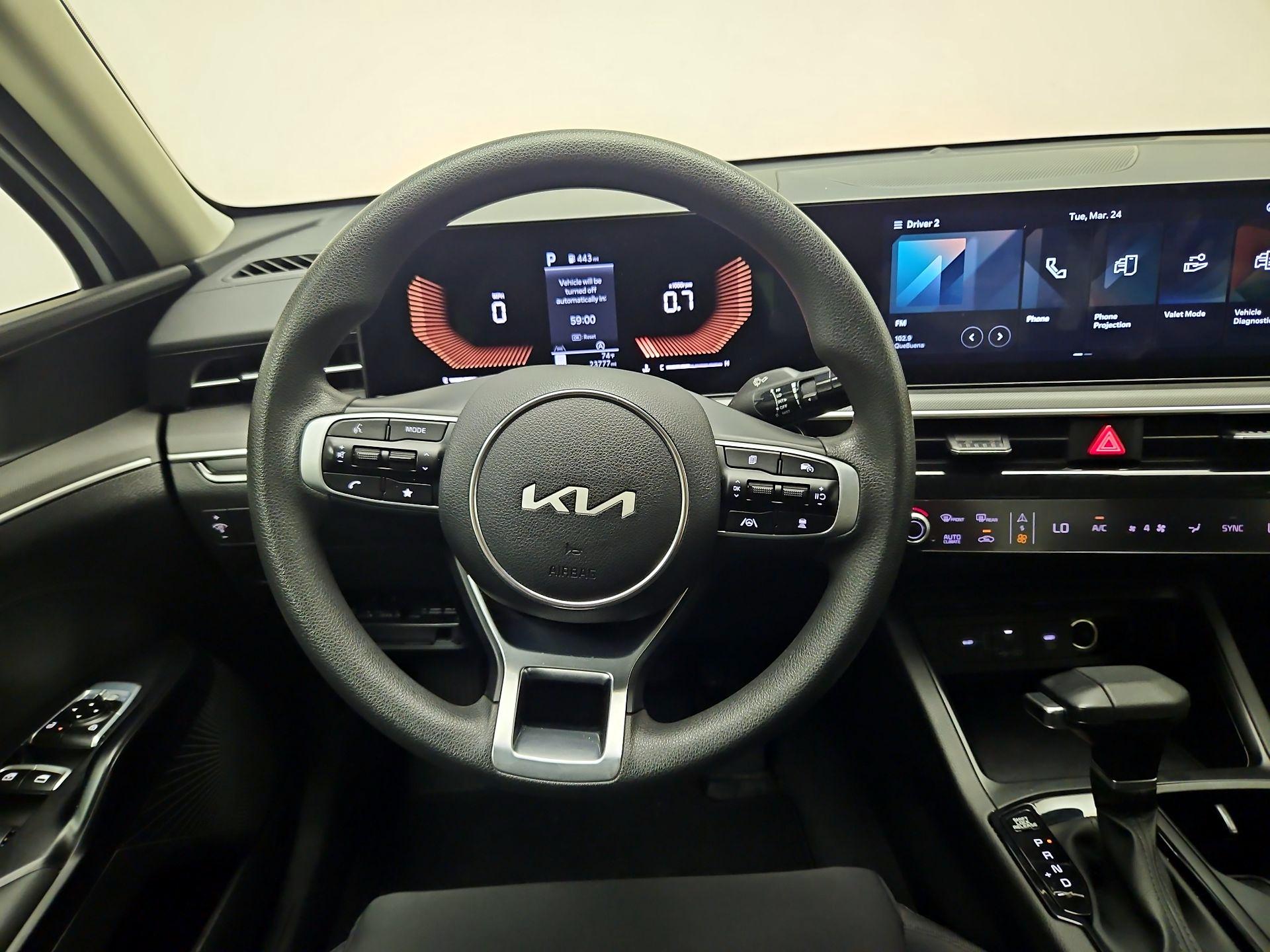 Thumbnail: 2025 Kia K5 - 10