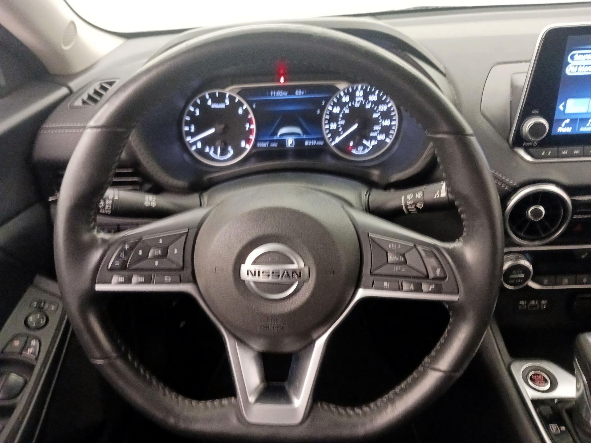 Thumbnail: 2023 Nissan Sentra - 10