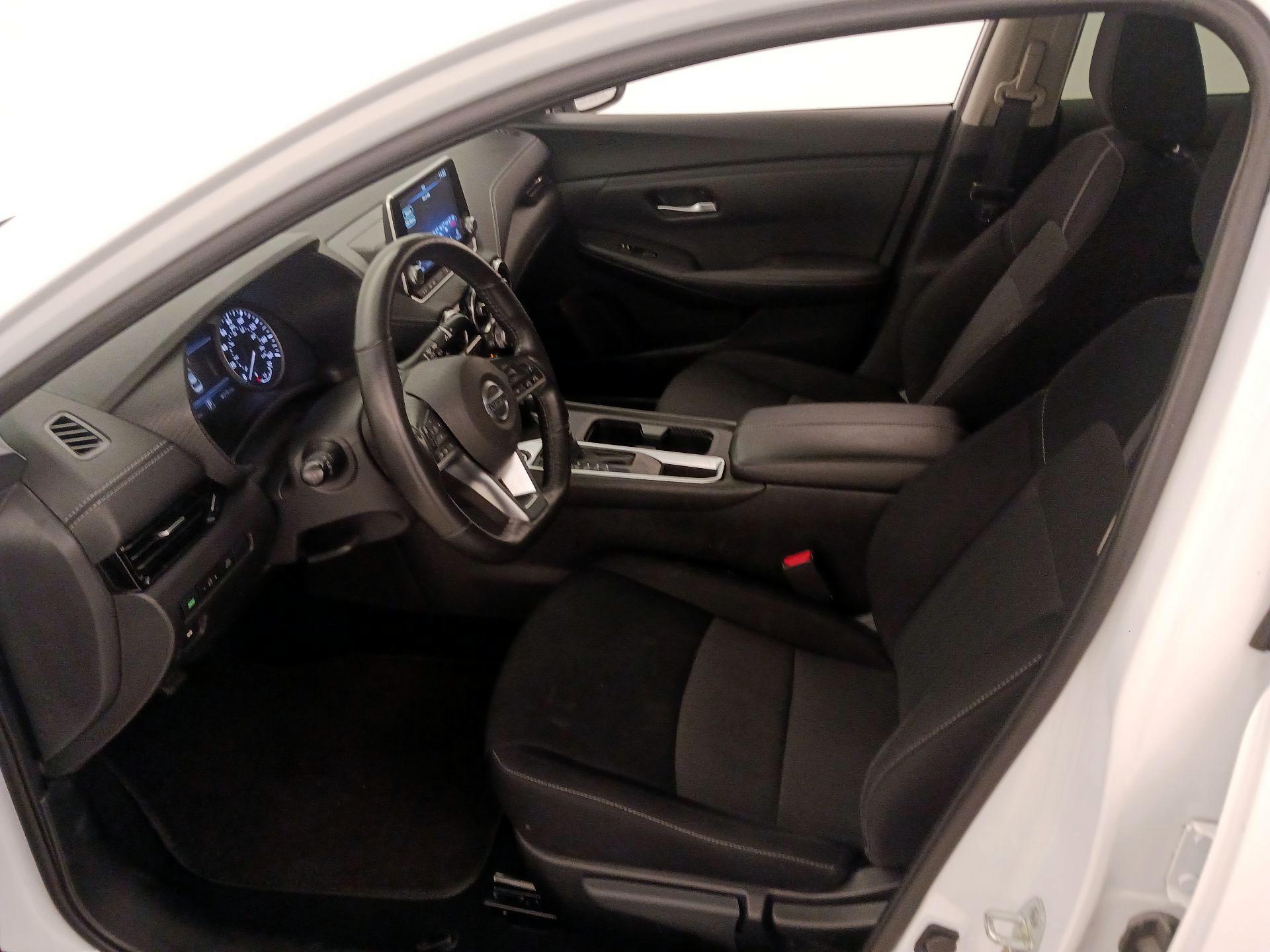 Thumbnail: 2023 Nissan Sentra - 11