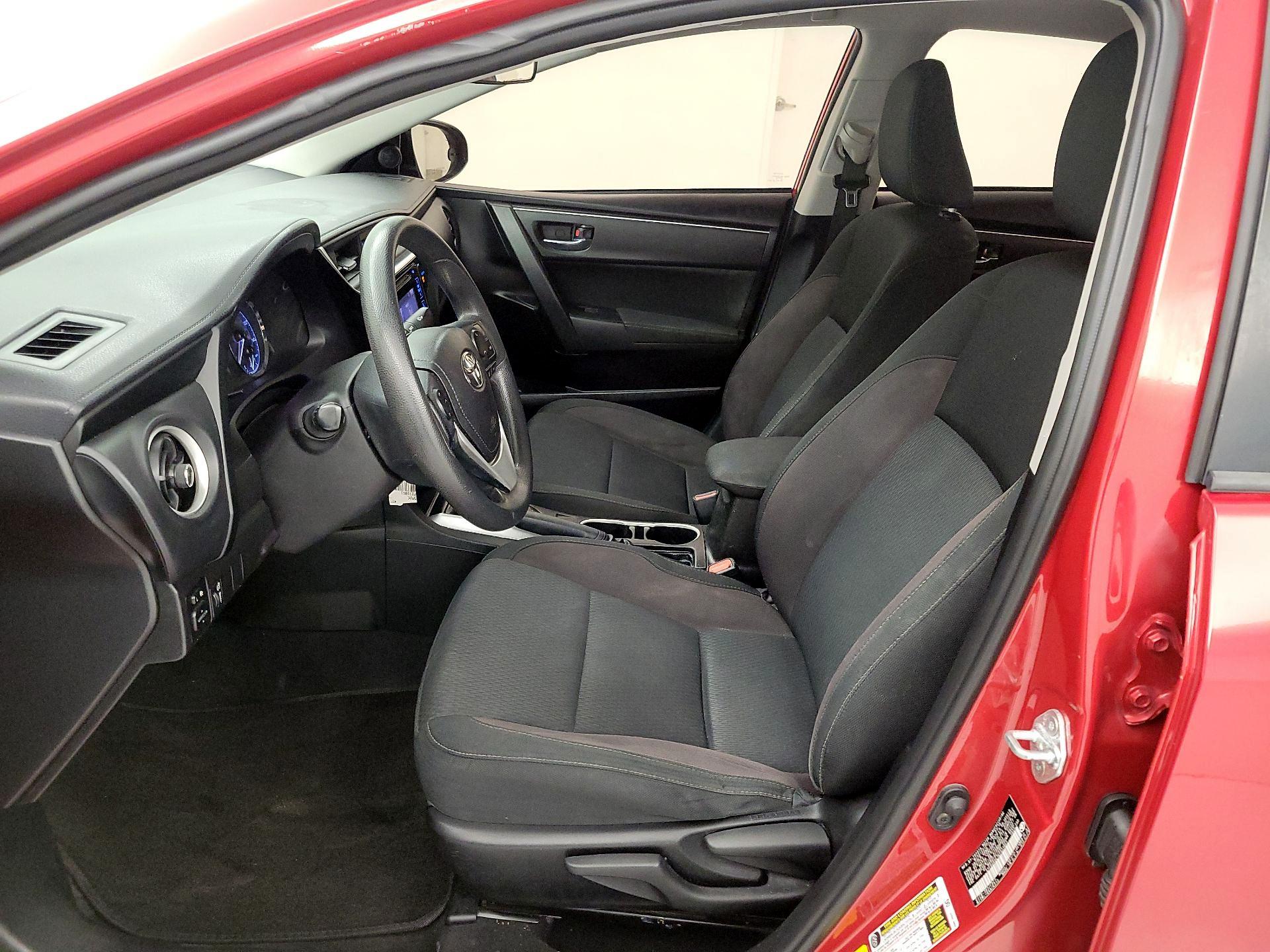 Thumbnail: 2019 Toyota Corolla - 11