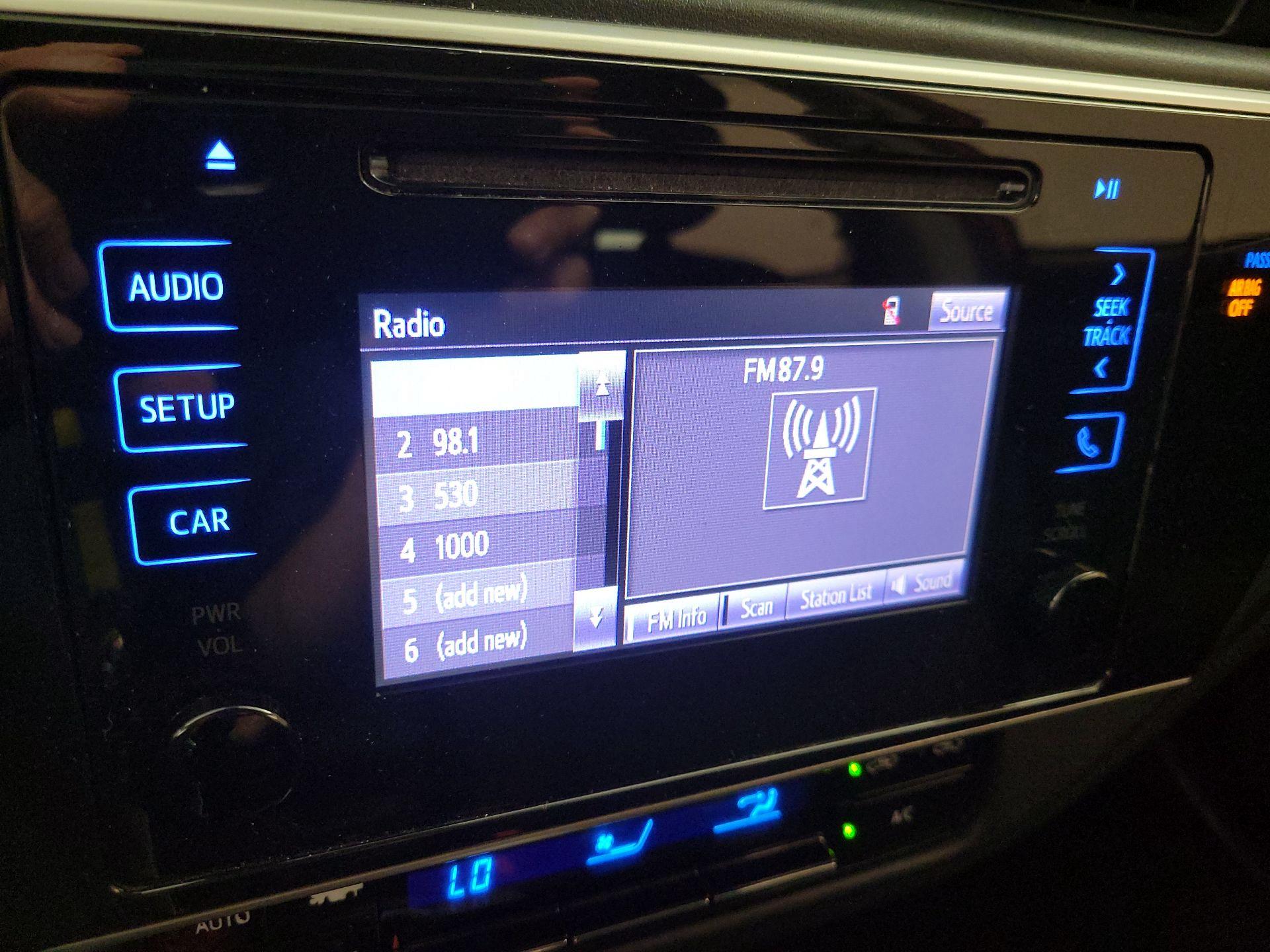 Thumbnail: 2019 Toyota Corolla - 15