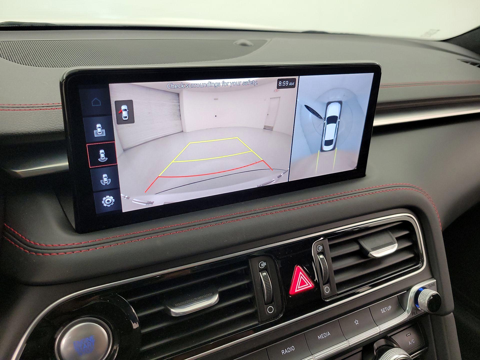 Thumbnail: 2022 Genesis G70 - 15