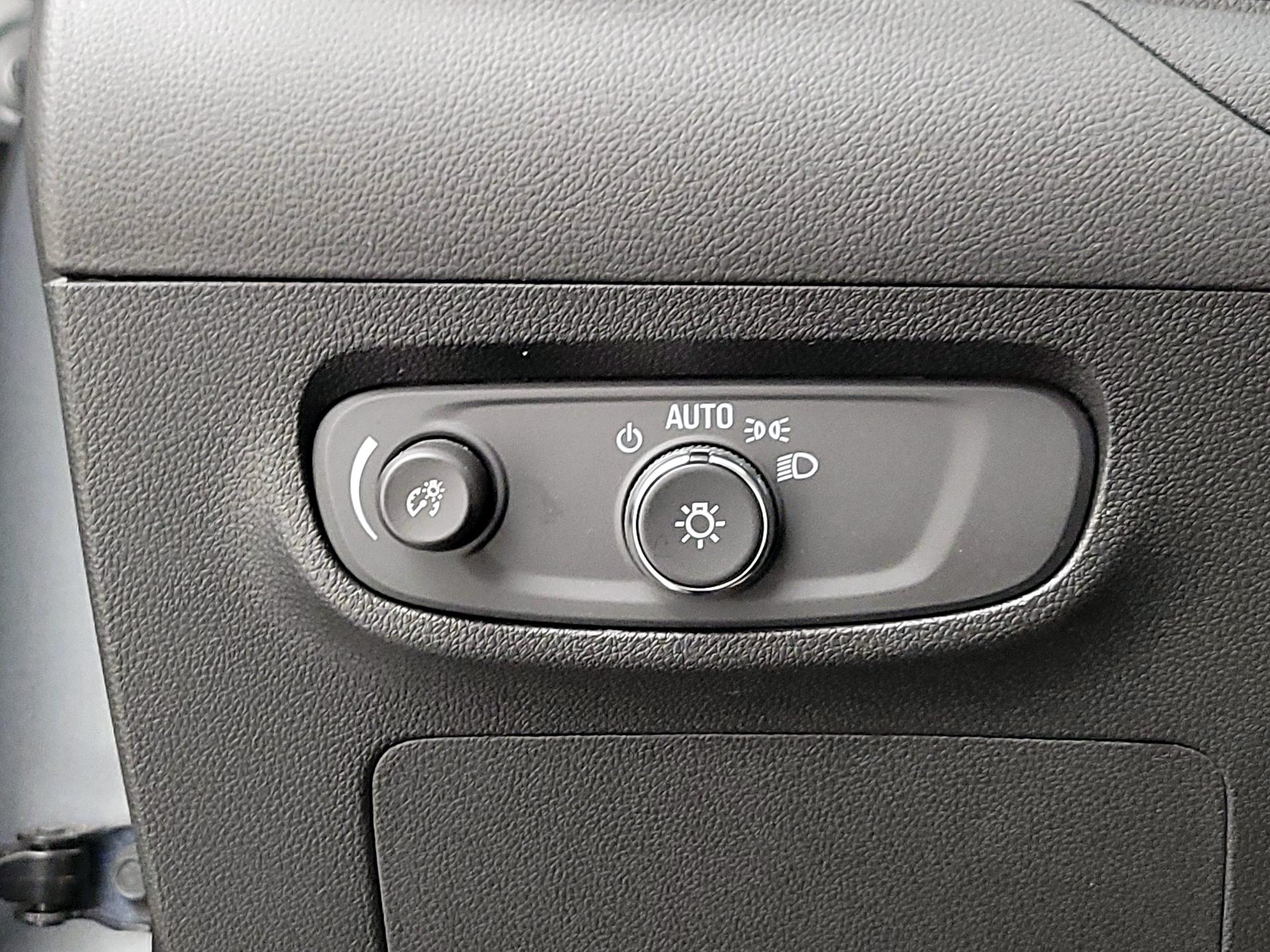 Thumbnail: 2025 Buick Encore GX - 13