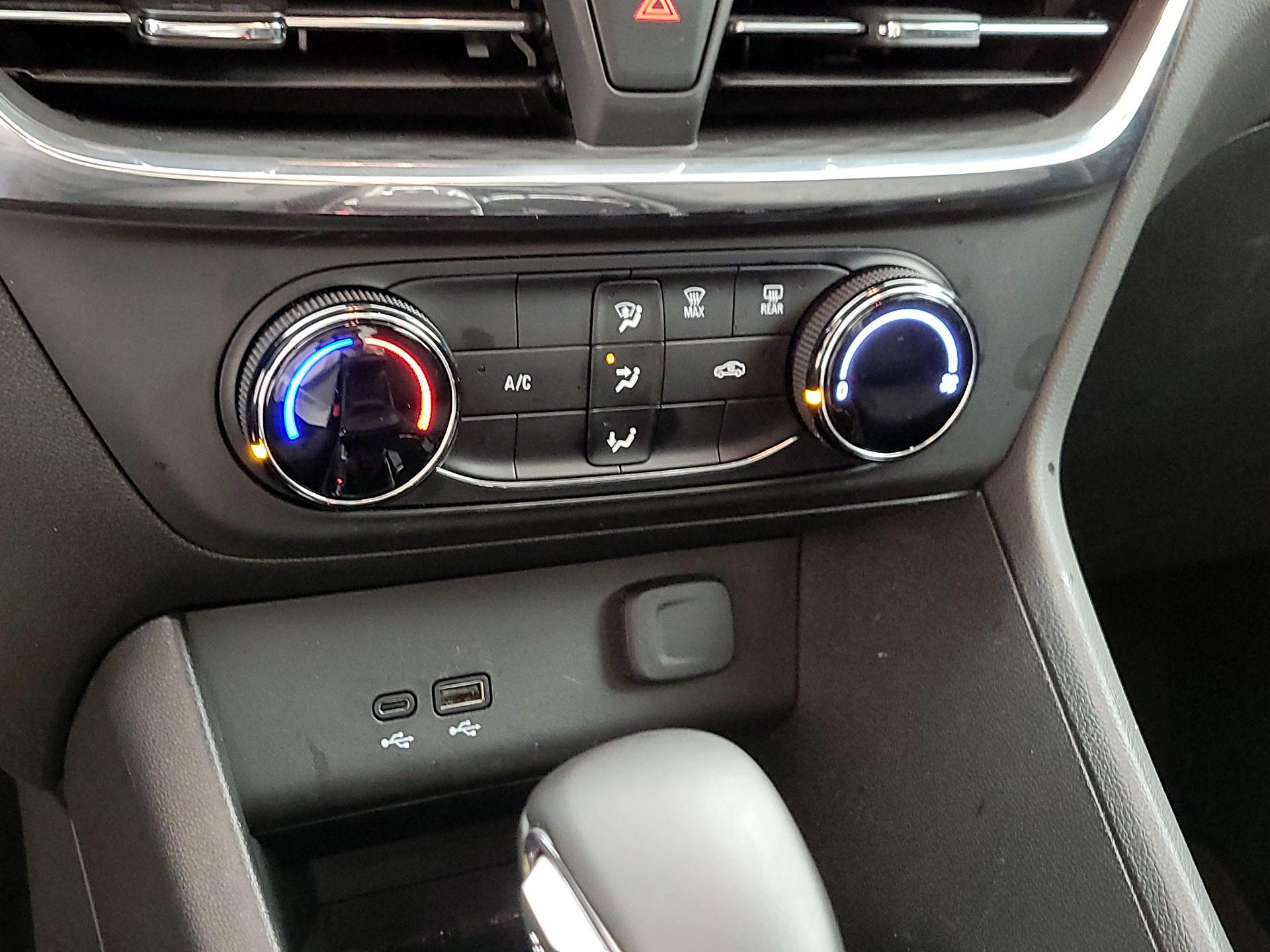 Thumbnail: 2025 Buick Encore GX - 16