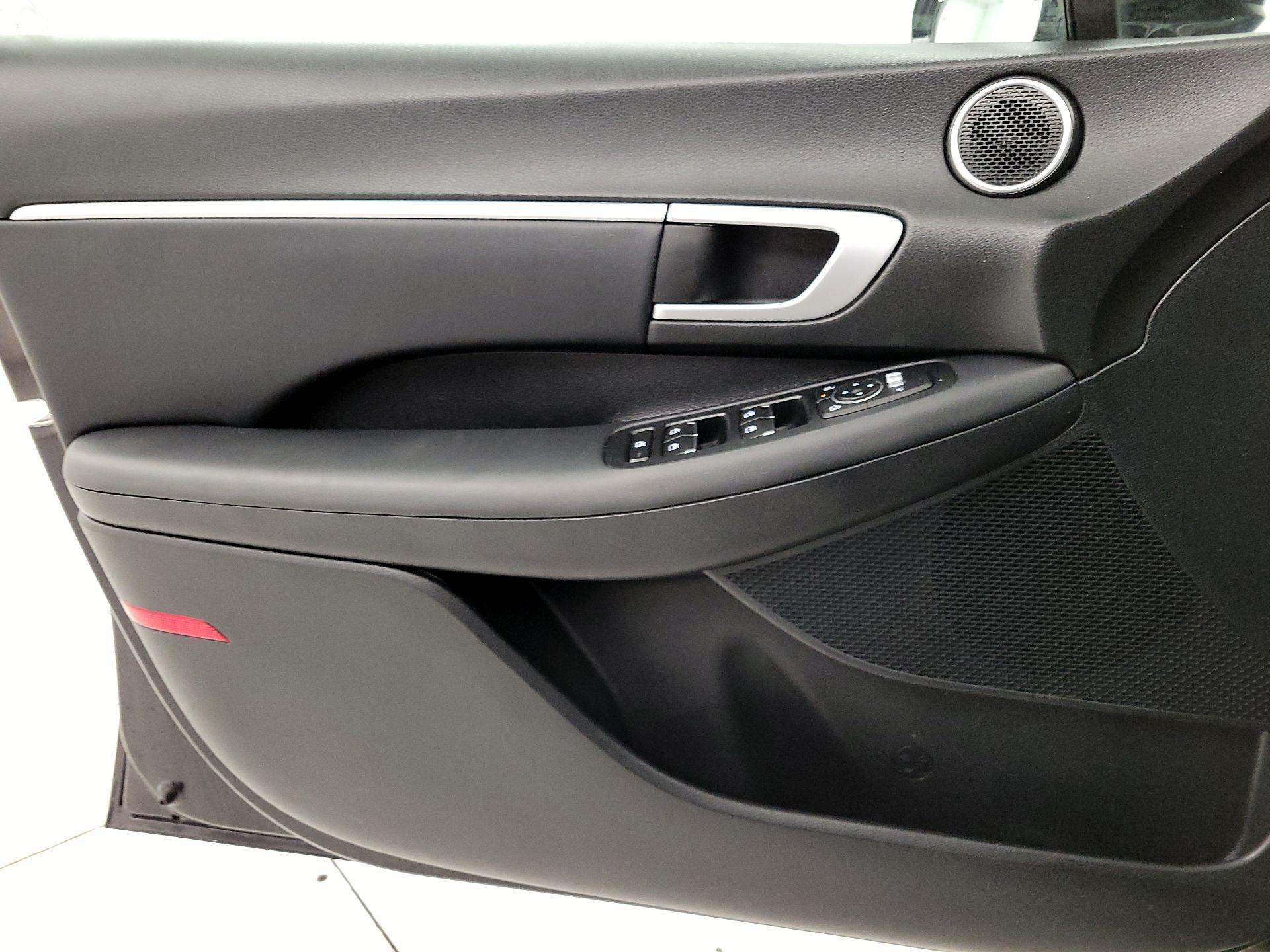 Thumbnail: 2025 Hyundai Sonata - 12