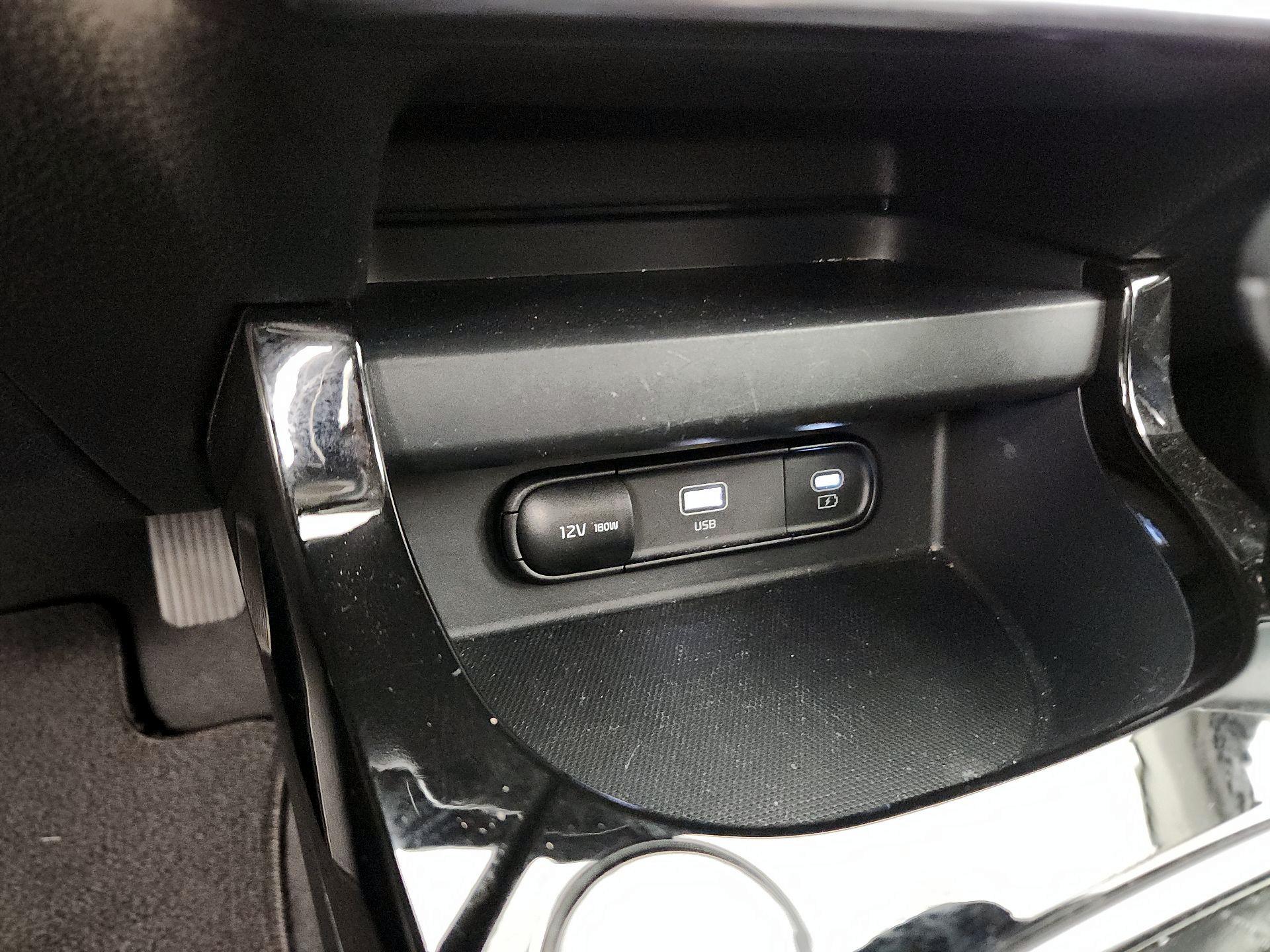 Thumbnail: 2025 Kia Seltos - 18