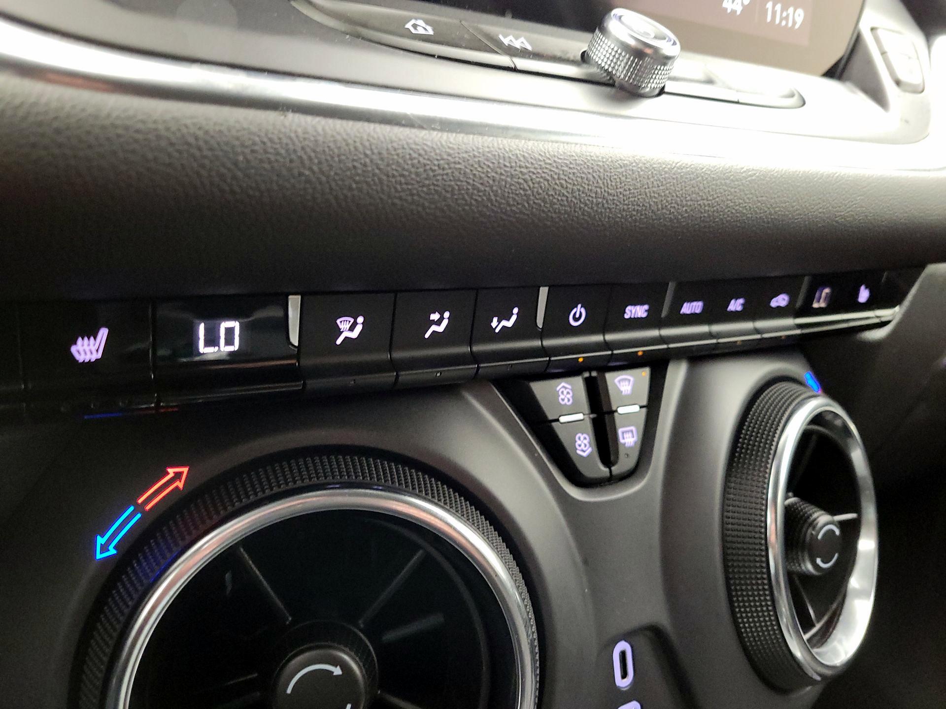 Thumbnail: 2025 Chevrolet Blazer - 16